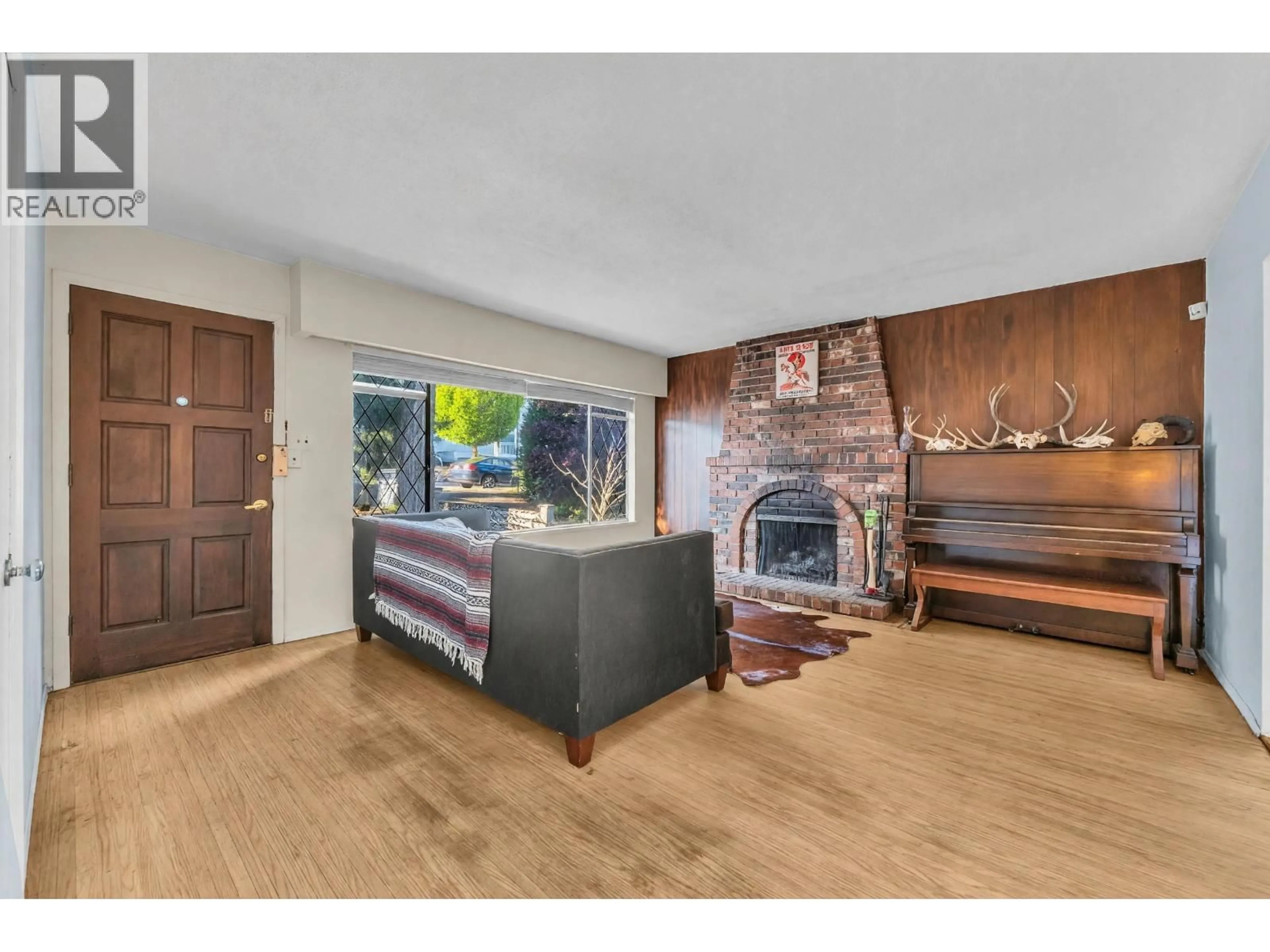 Unknown for 1144 ROCHESTER AVENUE, Coquitlam British Columbia V3K2X4
