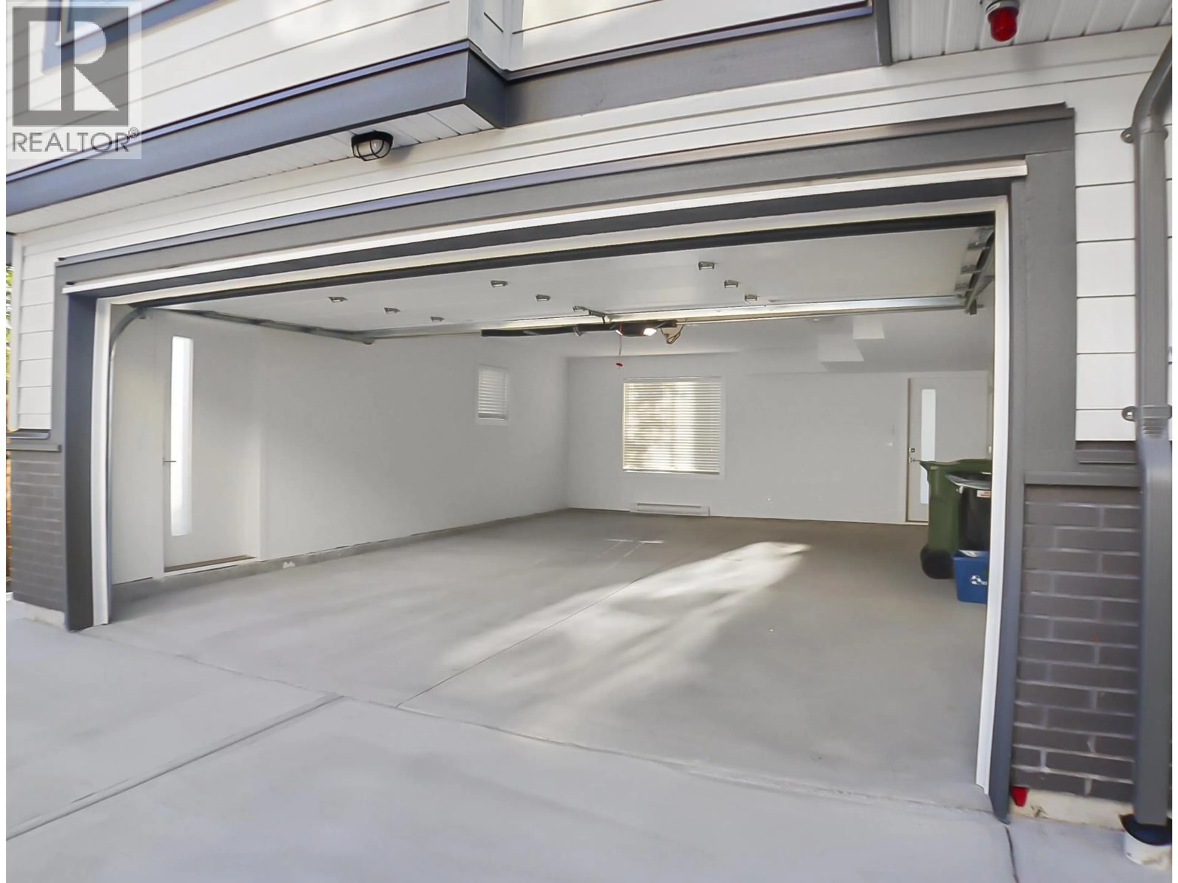 Indoor garage for 20 - 23785 DEWDNEY TRUNK ROAD, Maple Ridge British Columbia V4R0H8