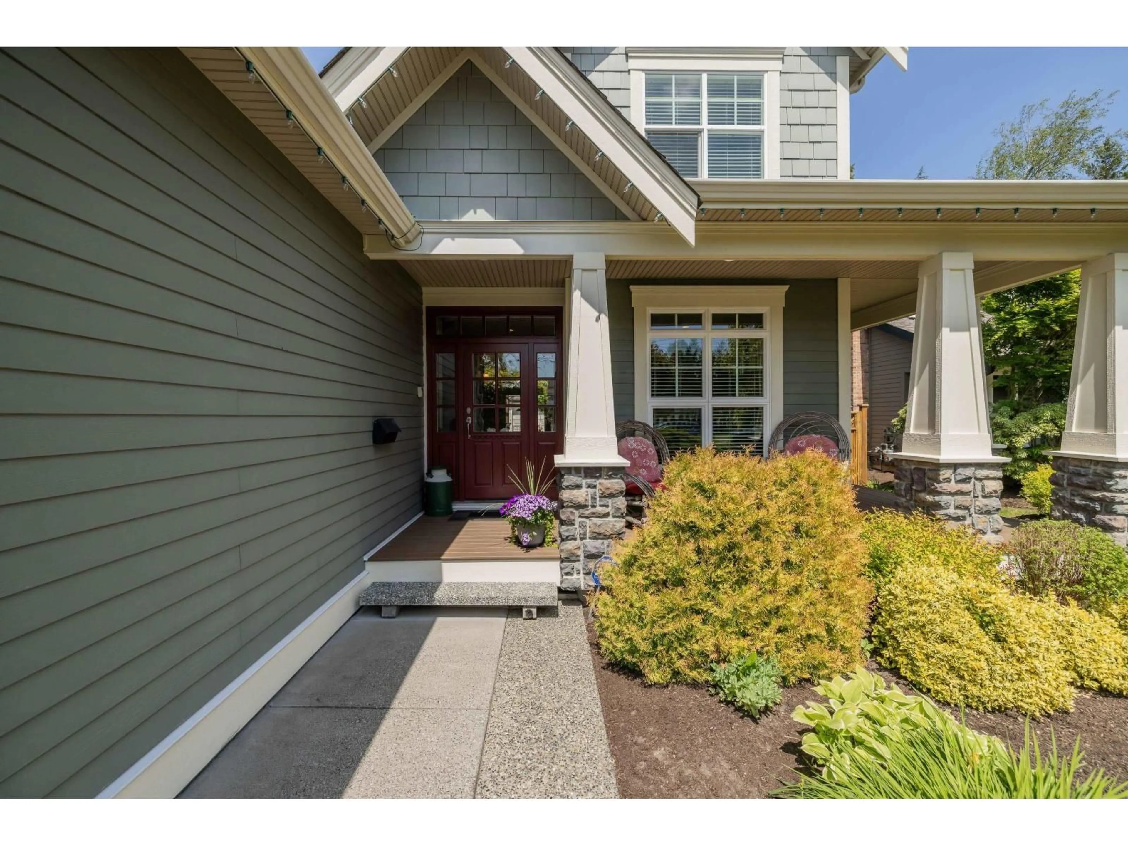 Unknown for 21271 43 AVENUE, Langley British Columbia V3A7R9