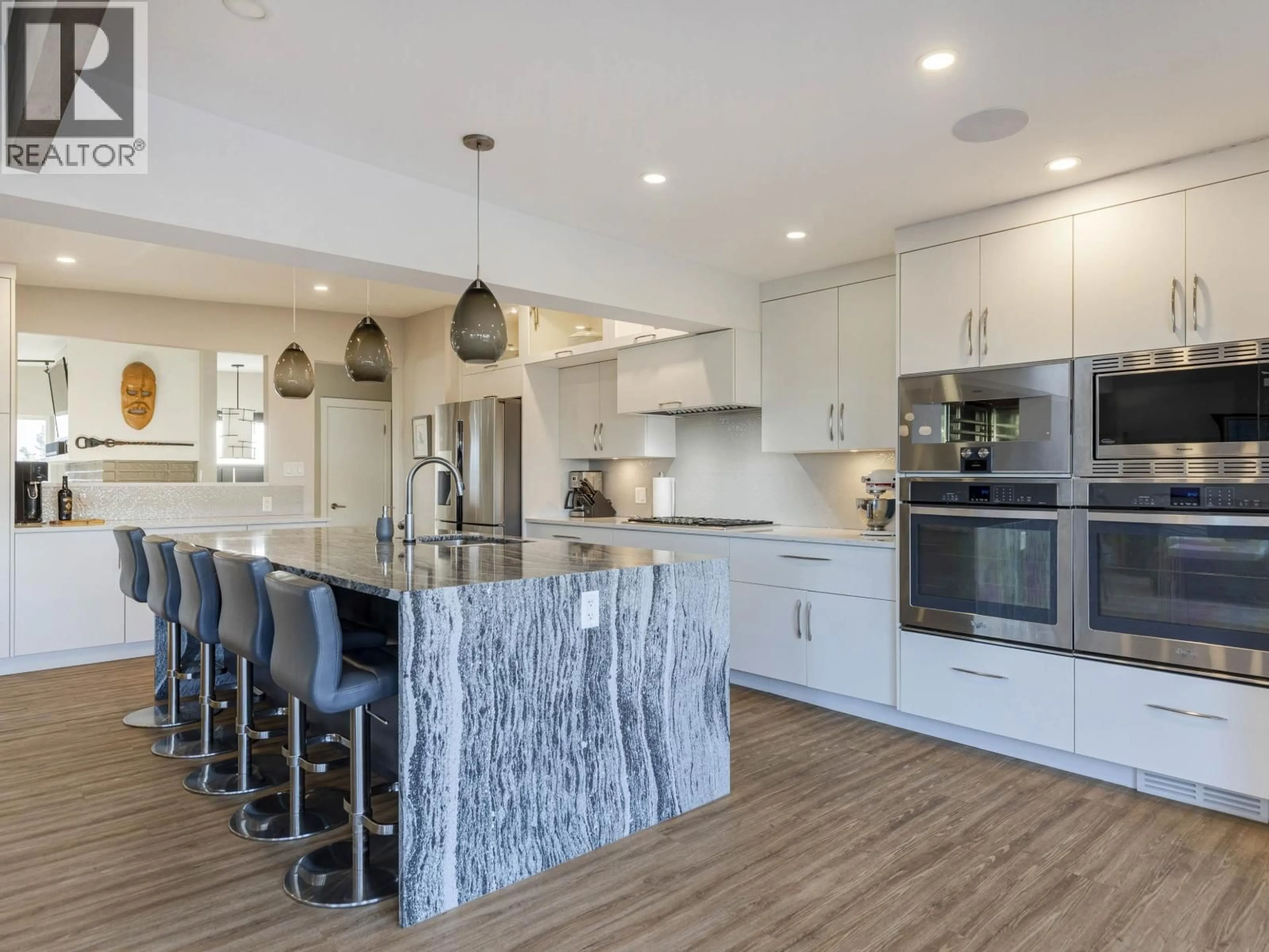 Open concept kitchen, unknown for 815 MASSEY STREET, New Westminster British Columbia V3L4S8