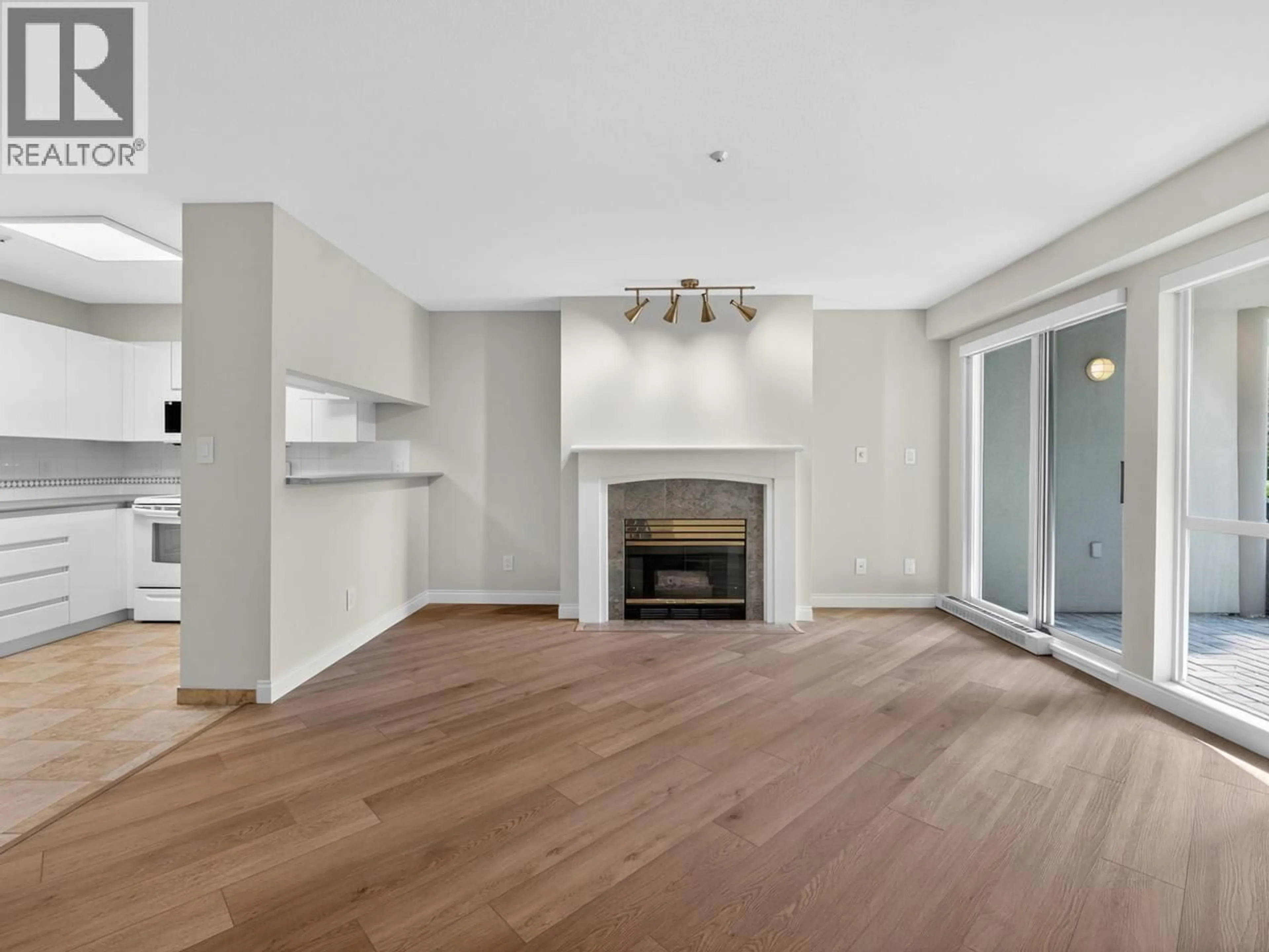 Unknown for 109 - 8460 JELLICOE STREET, Vancouver British Columbia V5S4S8
