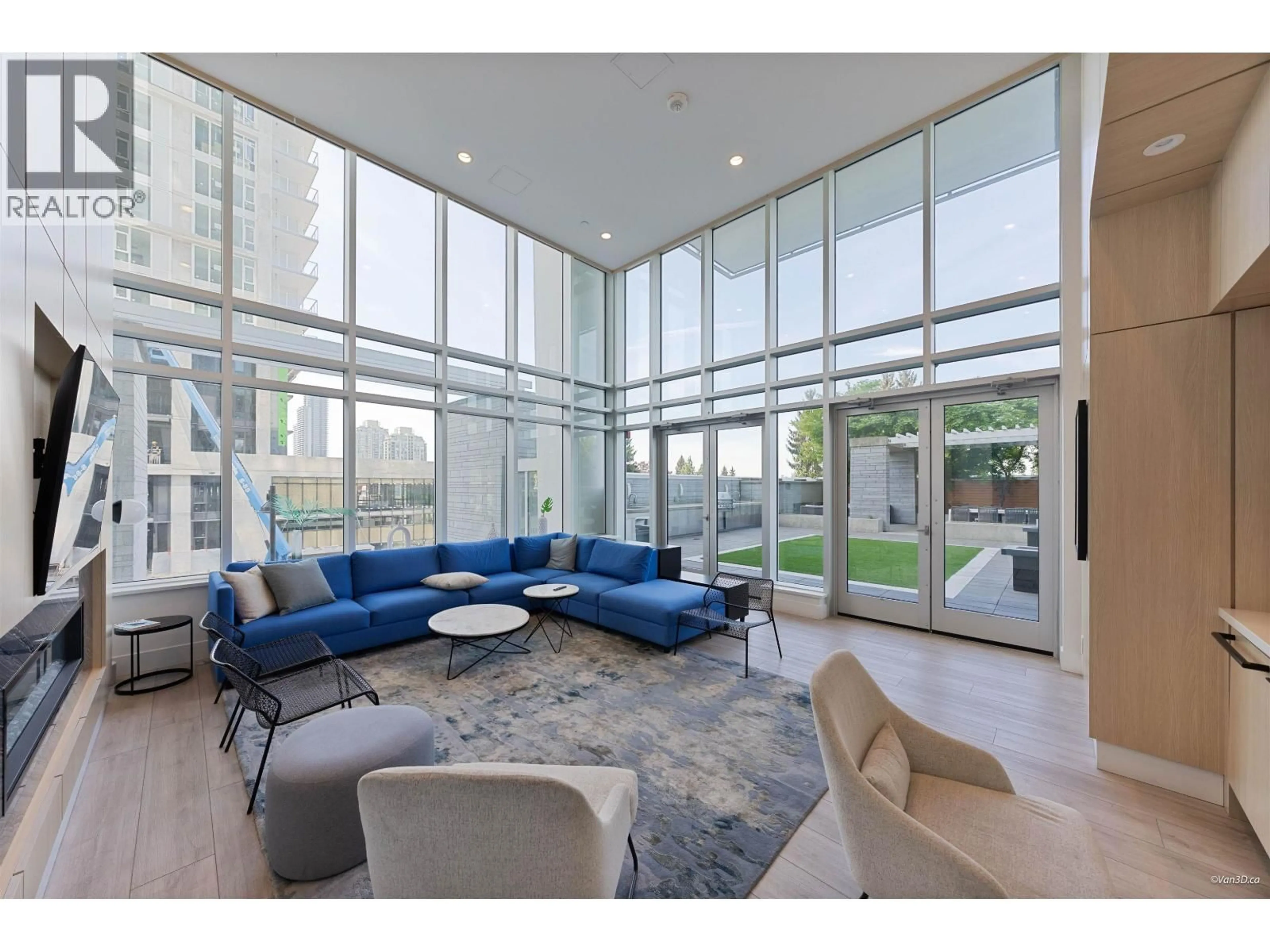 Living room with furniture, unknown for 2107 - 652 WHITING WAY, Coquitlam British Columbia V3J0K3