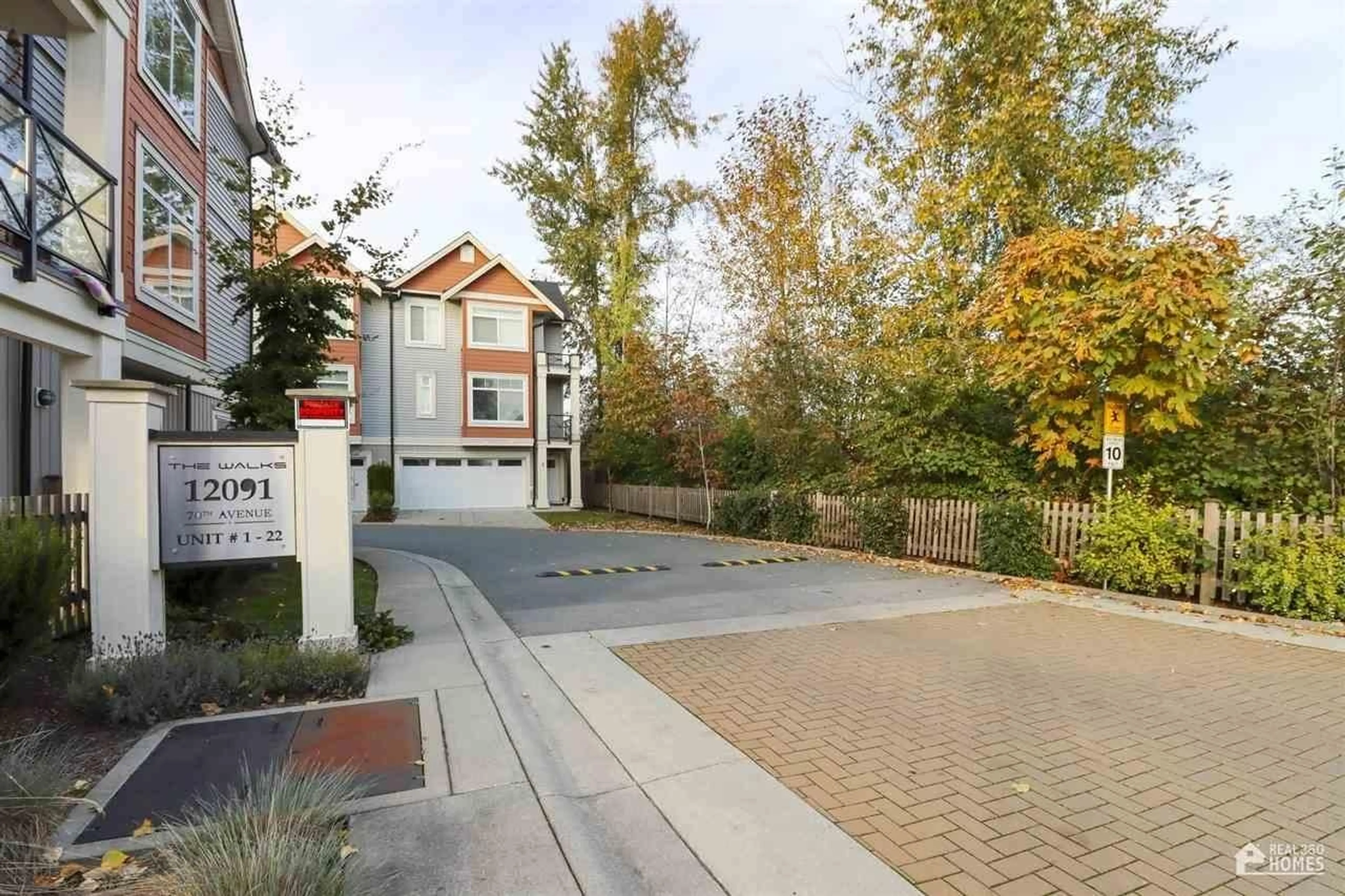 A pic from outside/outdoor area/front of a property/back of a property/a pic from drone, street for 3 - 12091 70 AVENUE, Surrey British Columbia V3W1A6
