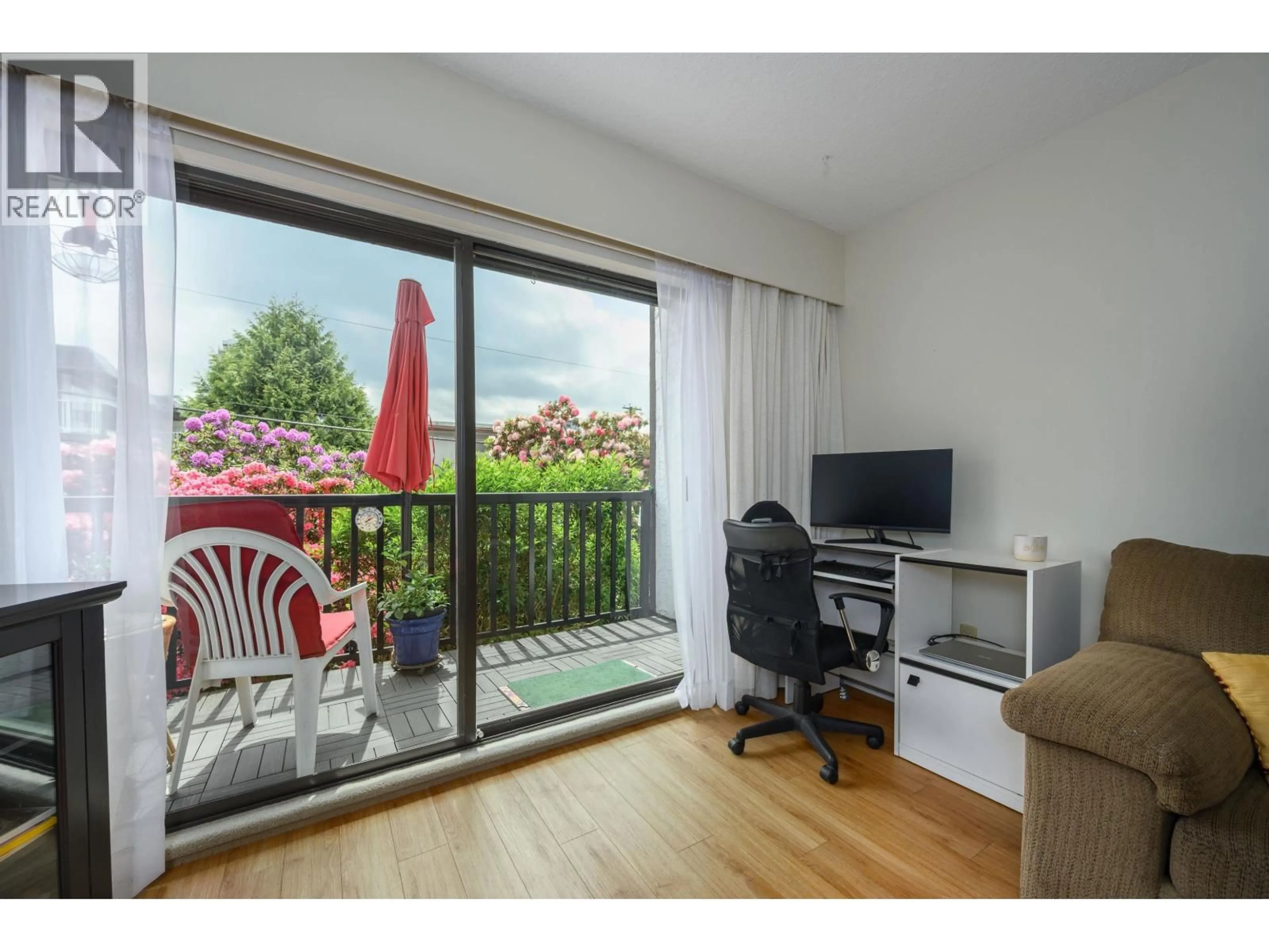 Unknown for 105 - 123 19TH STREET, North Vancouver British Columbia V7L2Y9