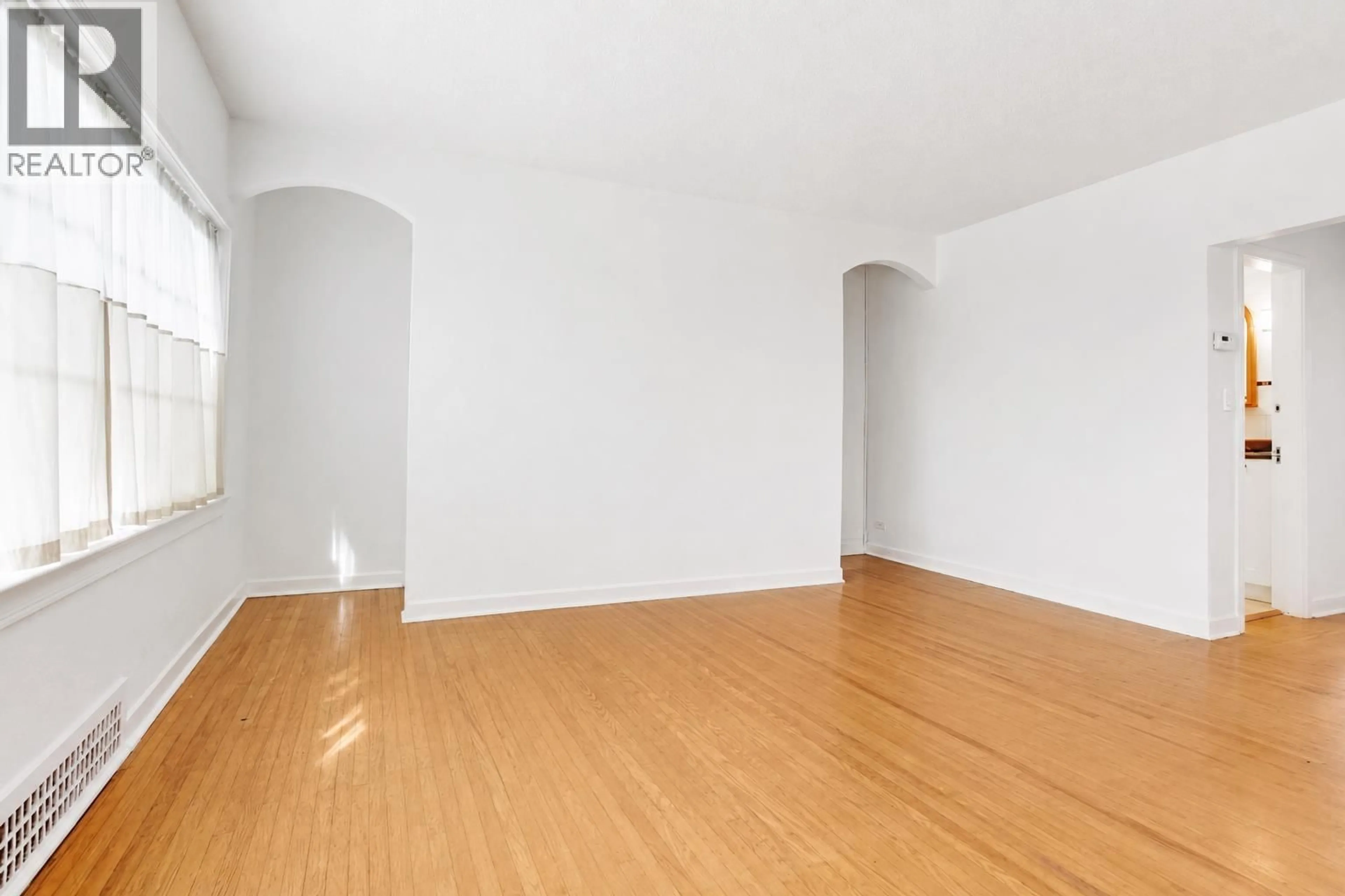 A pic of a room for 2305 3RD AVENUE, Vancouver British Columbia V6K1L6