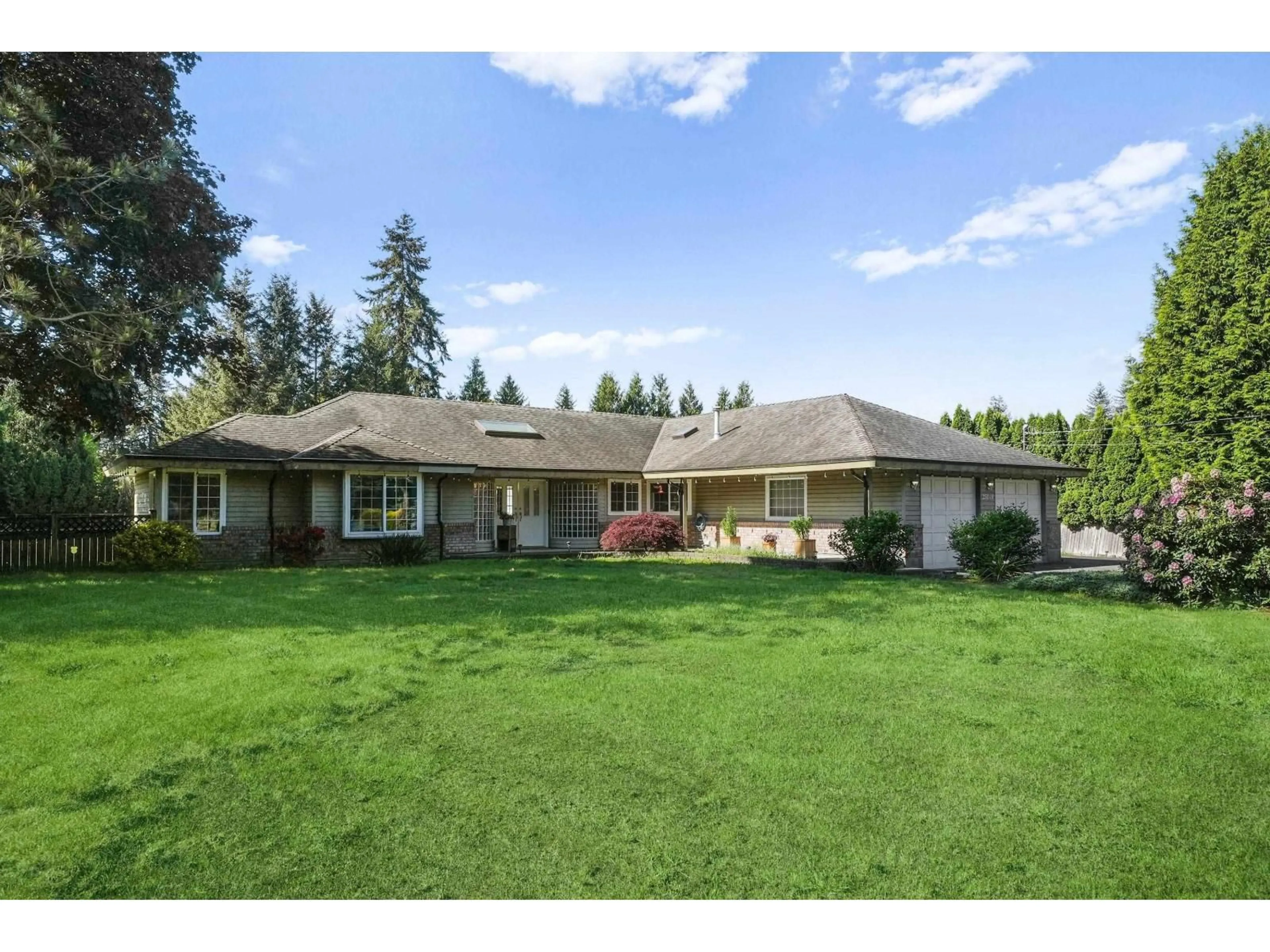 A pic from outside/outdoor area/front of a property/back of a property/a pic from drone, unknown for 25040 57 AVENUE, Langley British Columbia V4W1T6