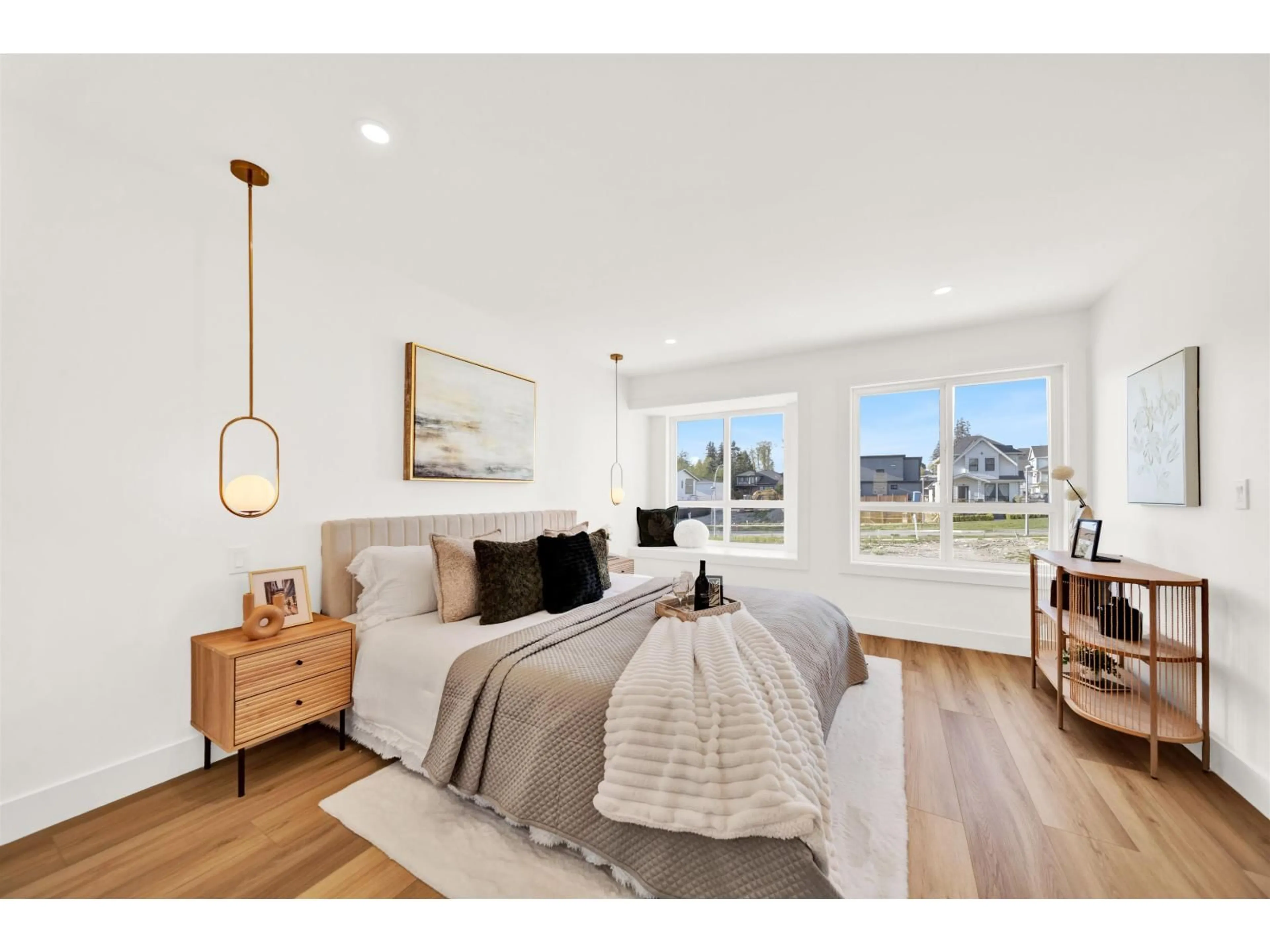 A pic of a room for 16487 20 AVENUE, Surrey British Columbia V3Z9M9
