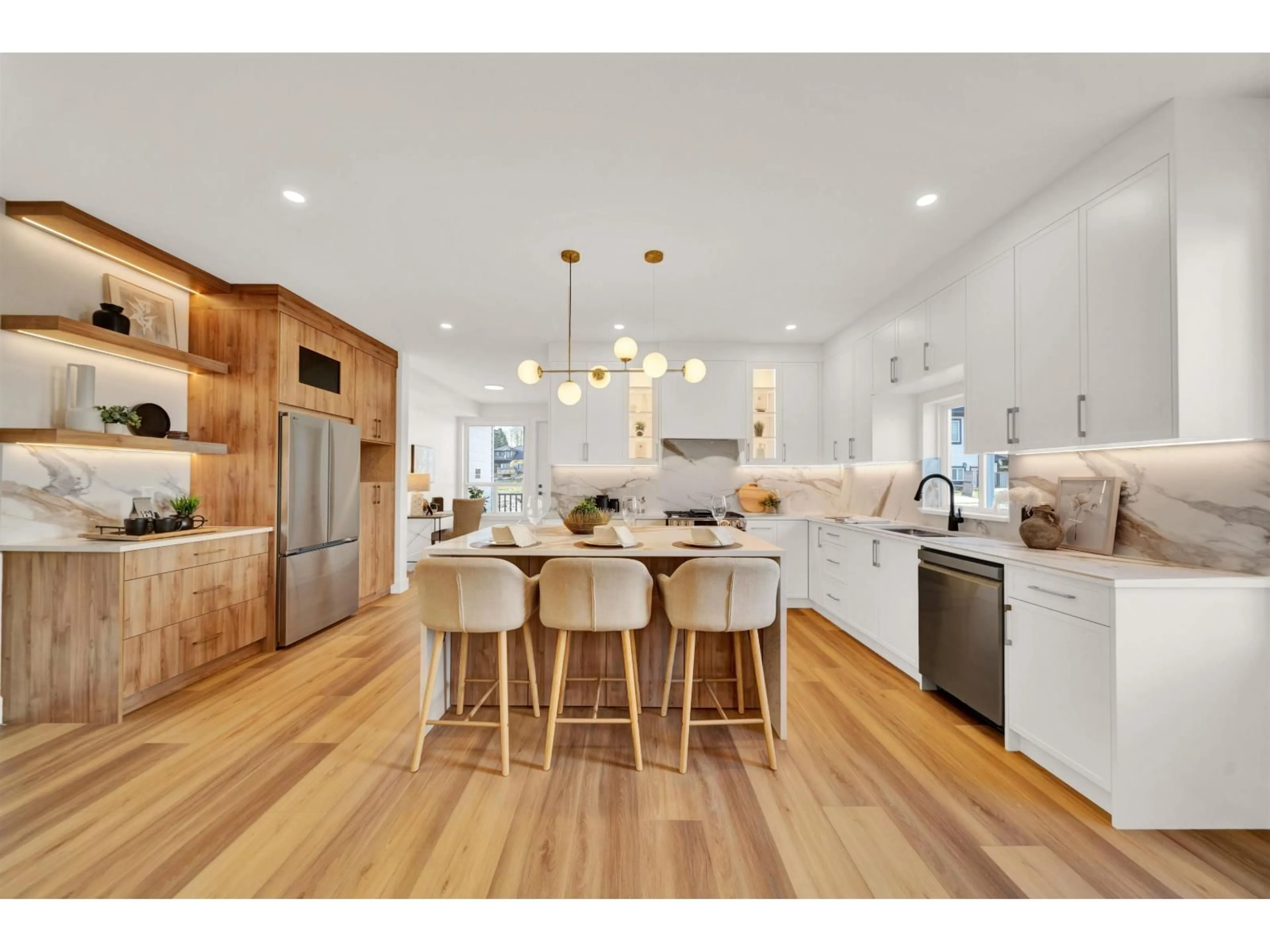 Open concept kitchen, wood/laminate floor for 16487 20 AVENUE, Surrey British Columbia V3Z9M9