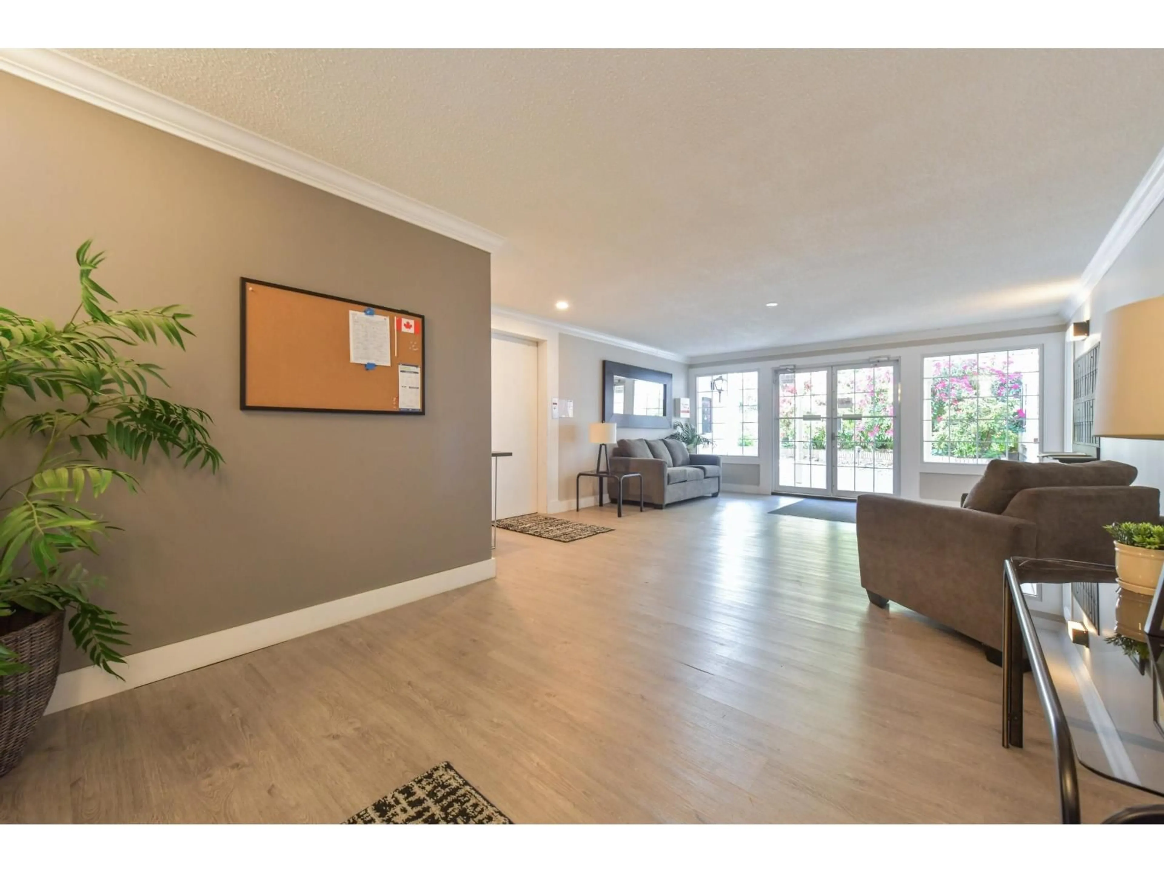 Unknown for 206 - 15010 ROPER AVENUE, Surrey British Columbia V4B5A9