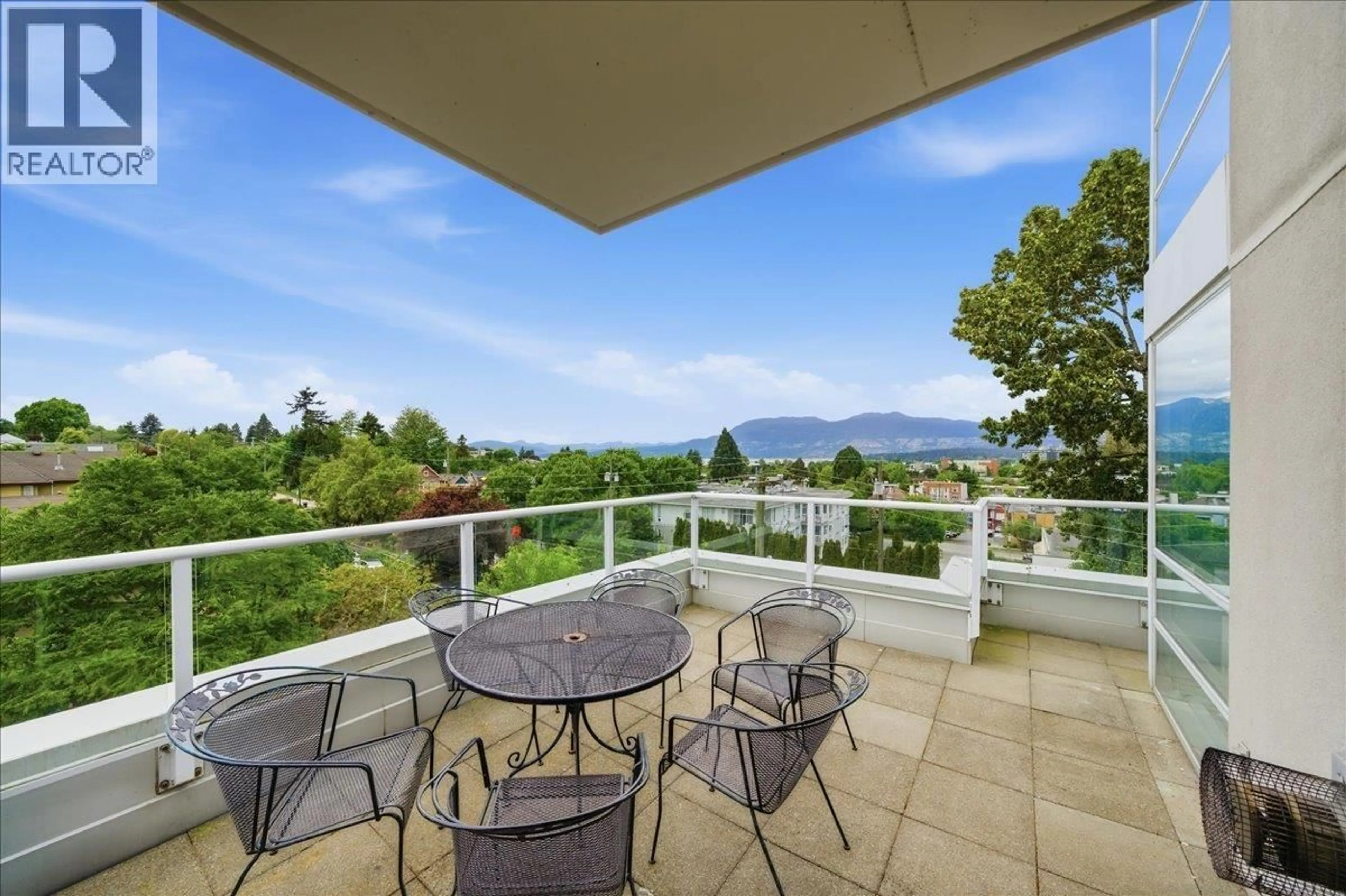 Patio, mountain view for 602 - 1818 6TH AVENUE, Vancouver British Columbia V6J1R6