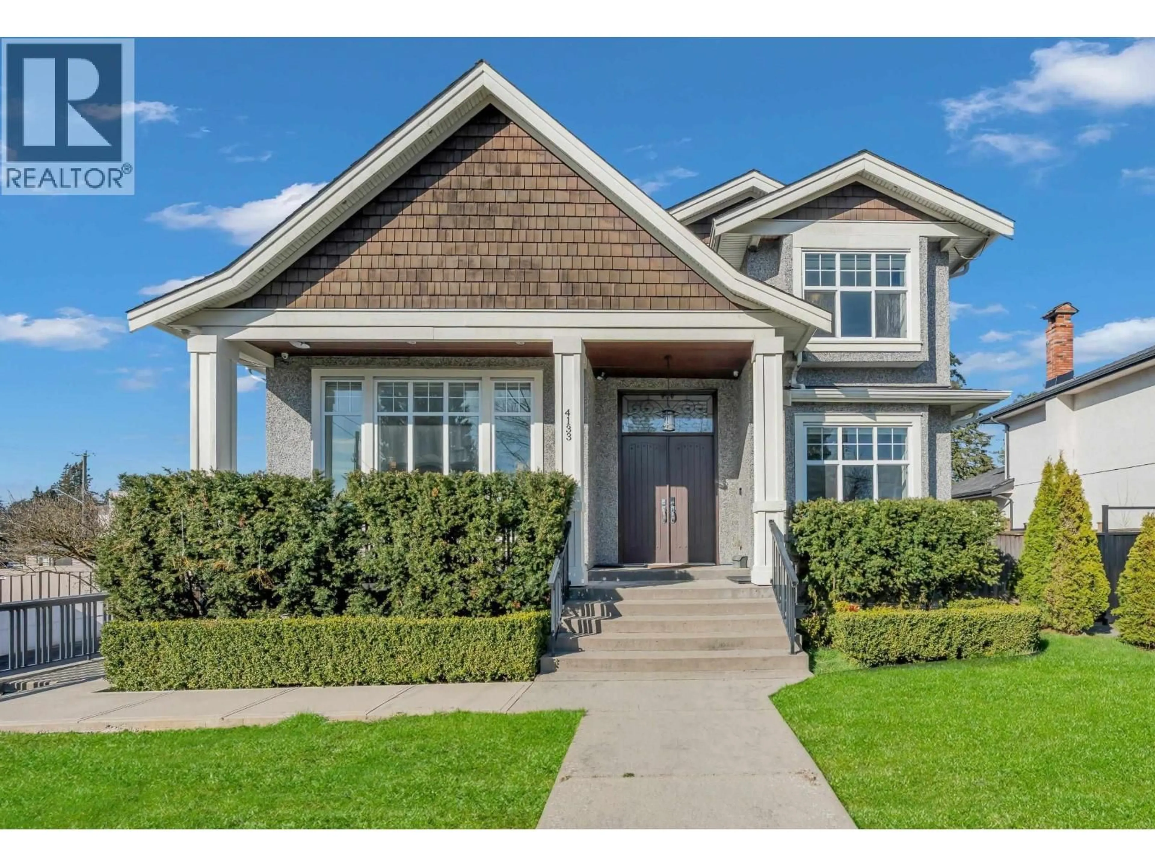 Home with vinyl exterior material, street for 4133 VICTORY STREET, Burnaby British Columbia V5J1P6