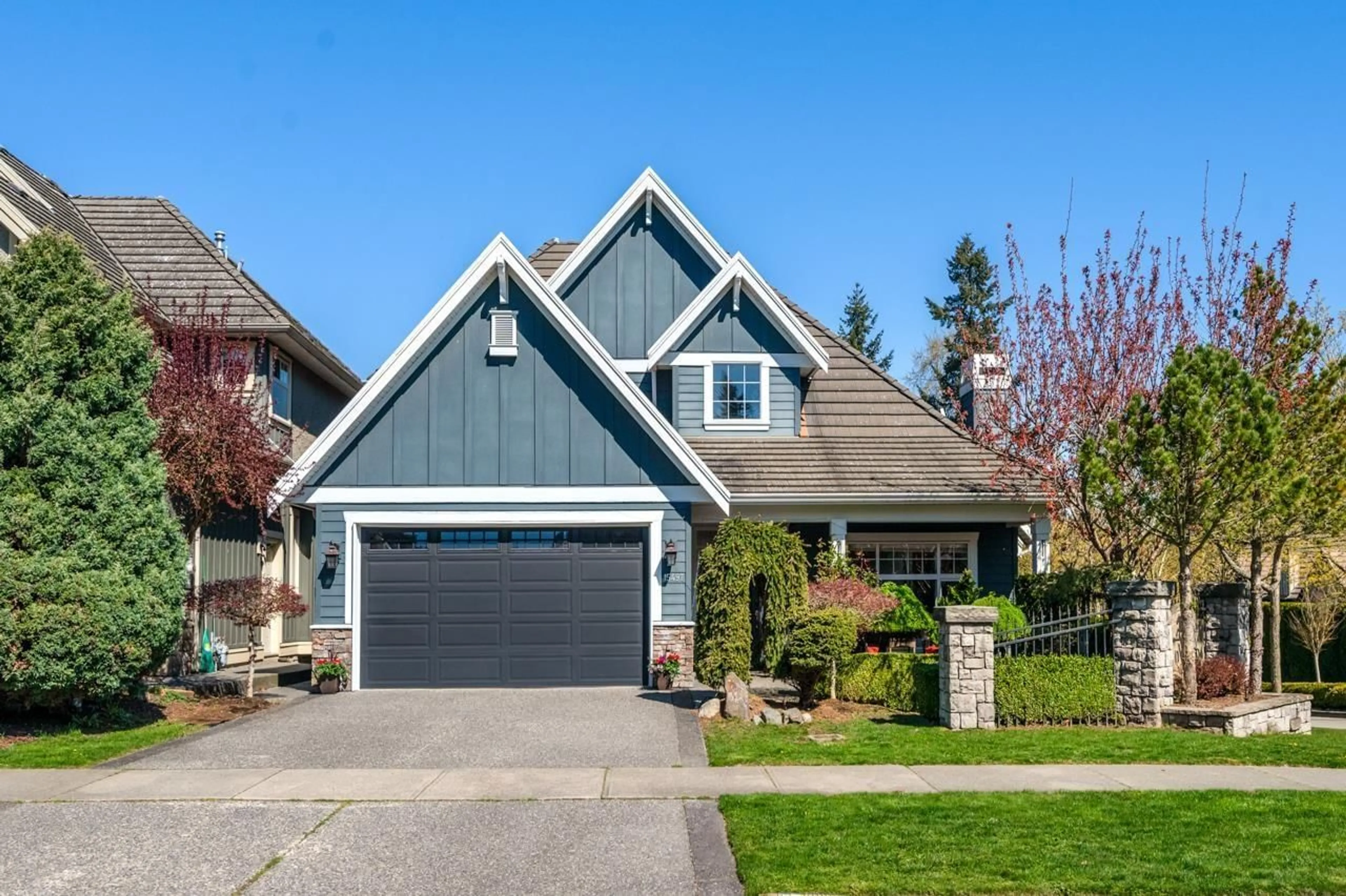 Home with vinyl exterior material, street for 15497 37A AVENUE, Surrey British Columbia V3Z0H6