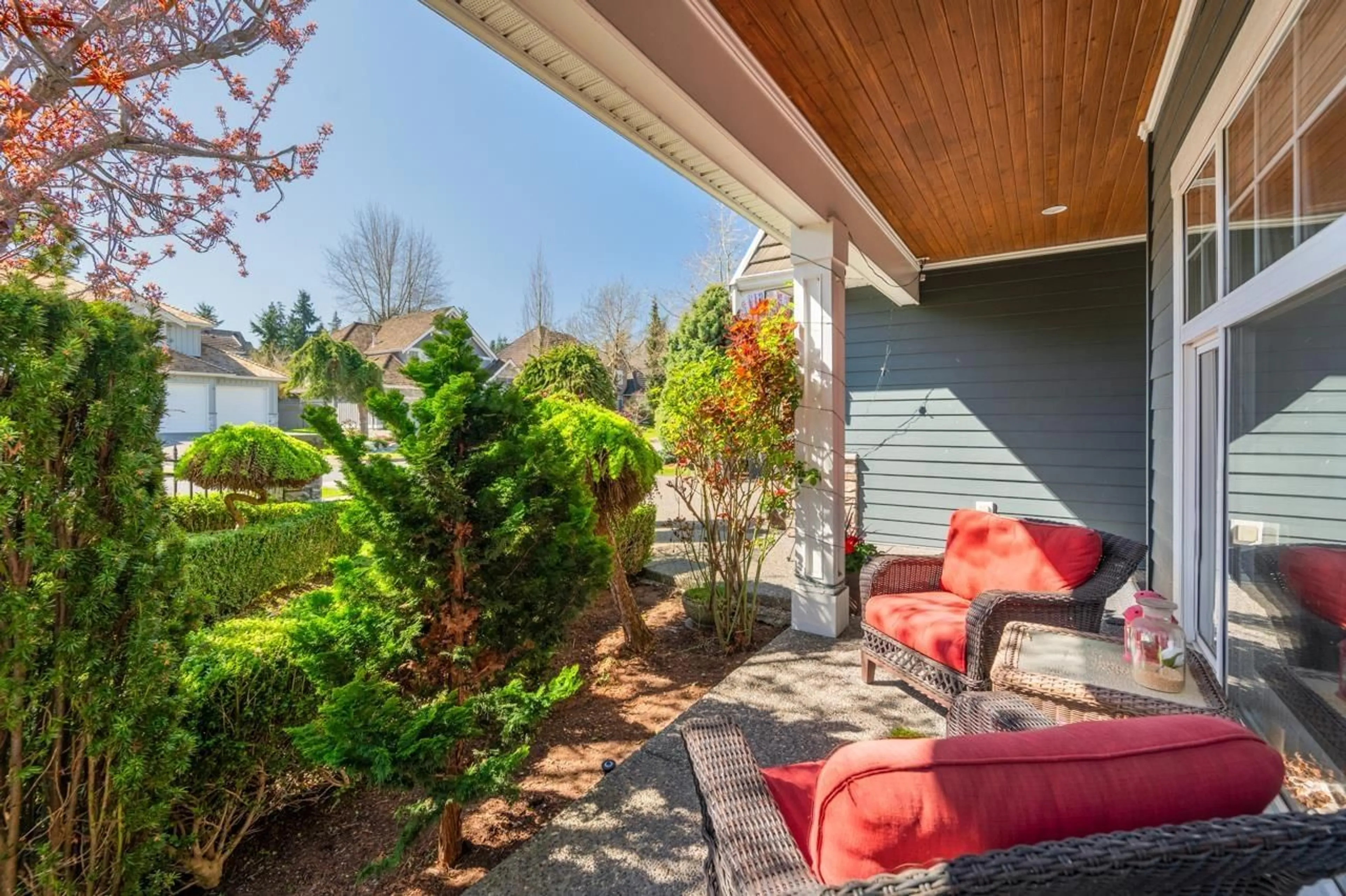 Patio, unknown for 15497 37A AVENUE, Surrey British Columbia V3Z0H6