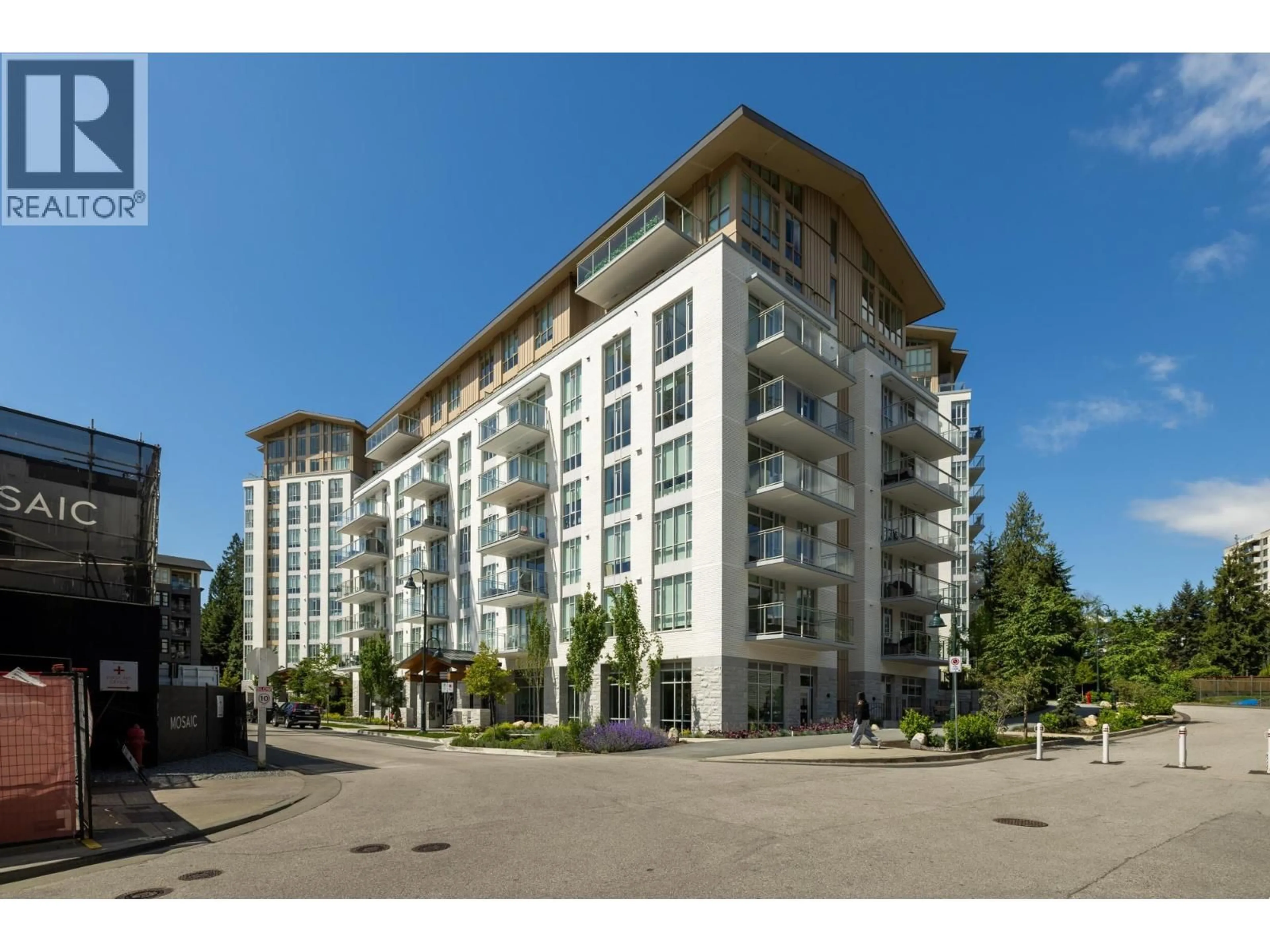 Blurry image for 801 - 2325 EMERY COURT, North Vancouver British Columbia V7J0E8