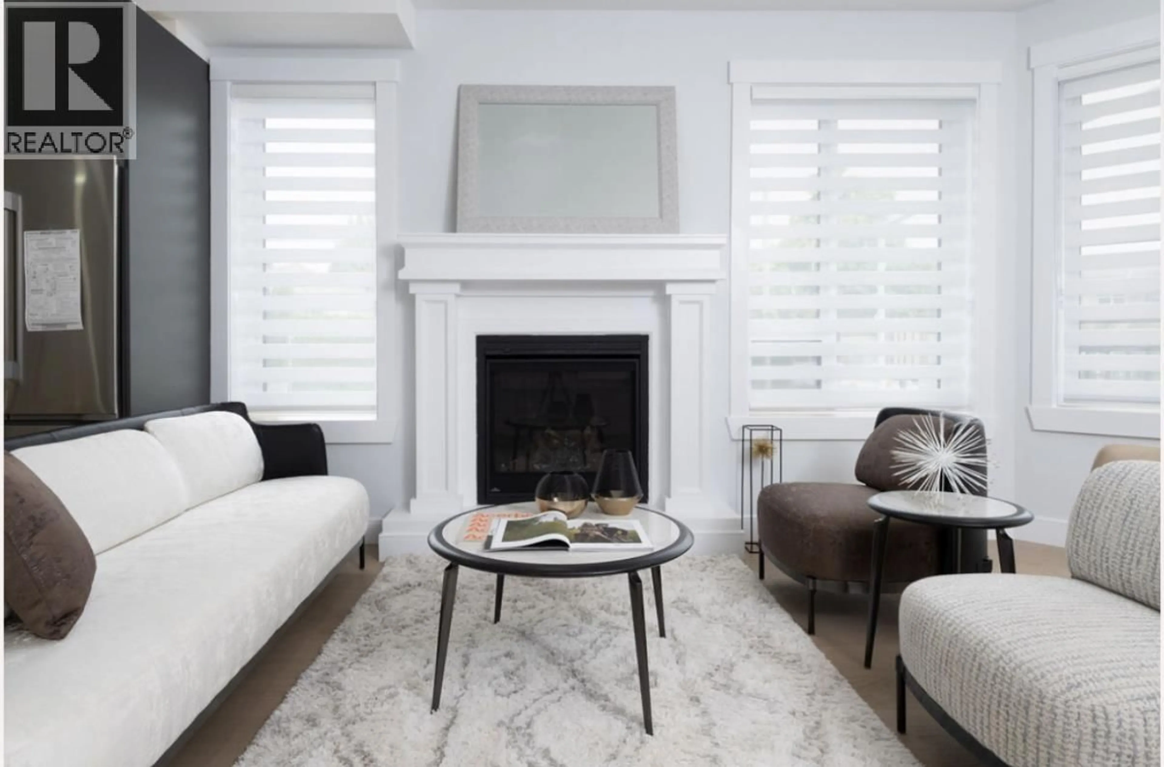 Living room with furniture, unknown for 12111 TRITES ROAD, Richmond British Columbia V7E3B3
