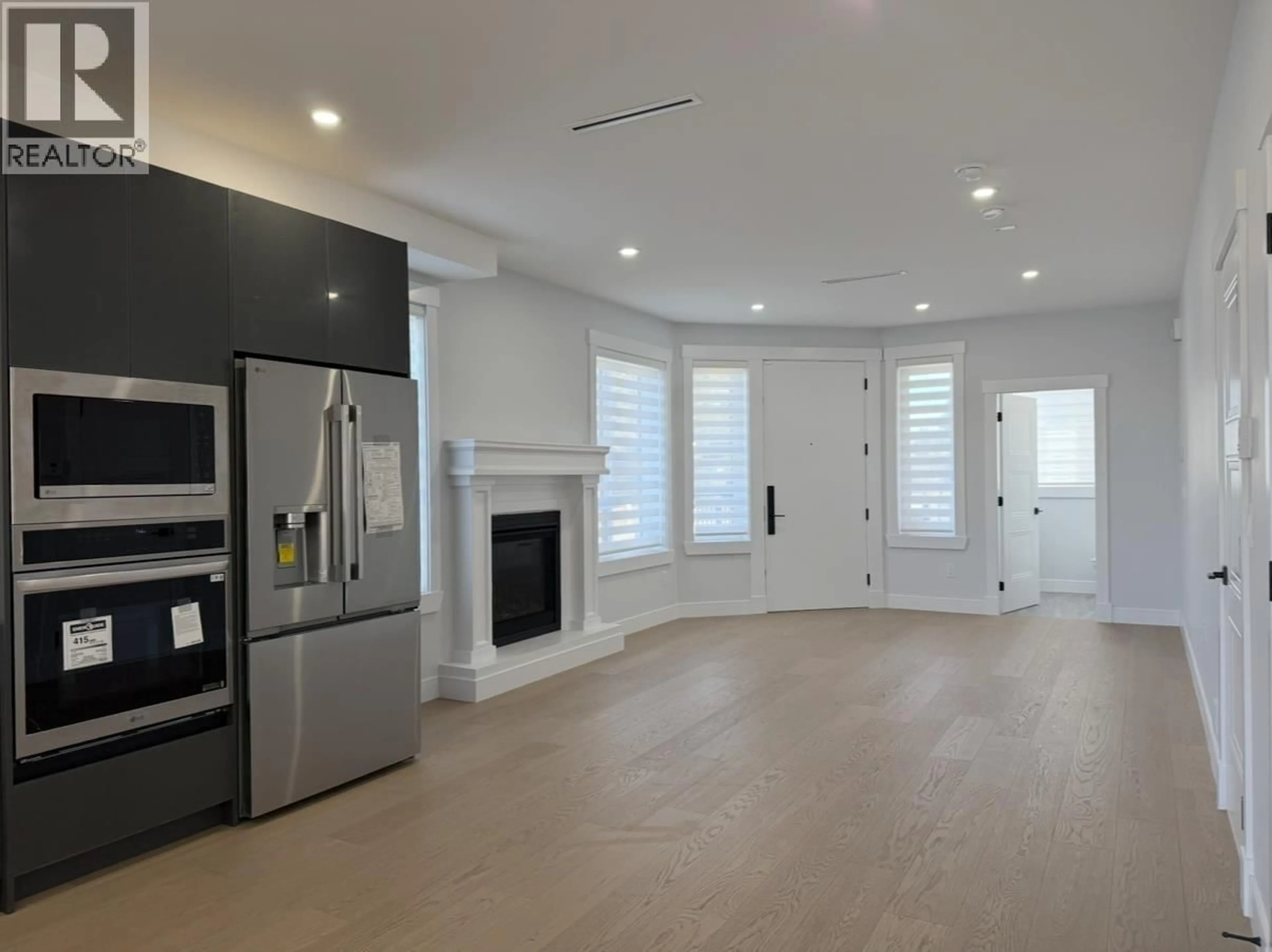 Open concept kitchen, ceramic/tile floor for 12111 TRITES ROAD, Richmond British Columbia V7E3B3
