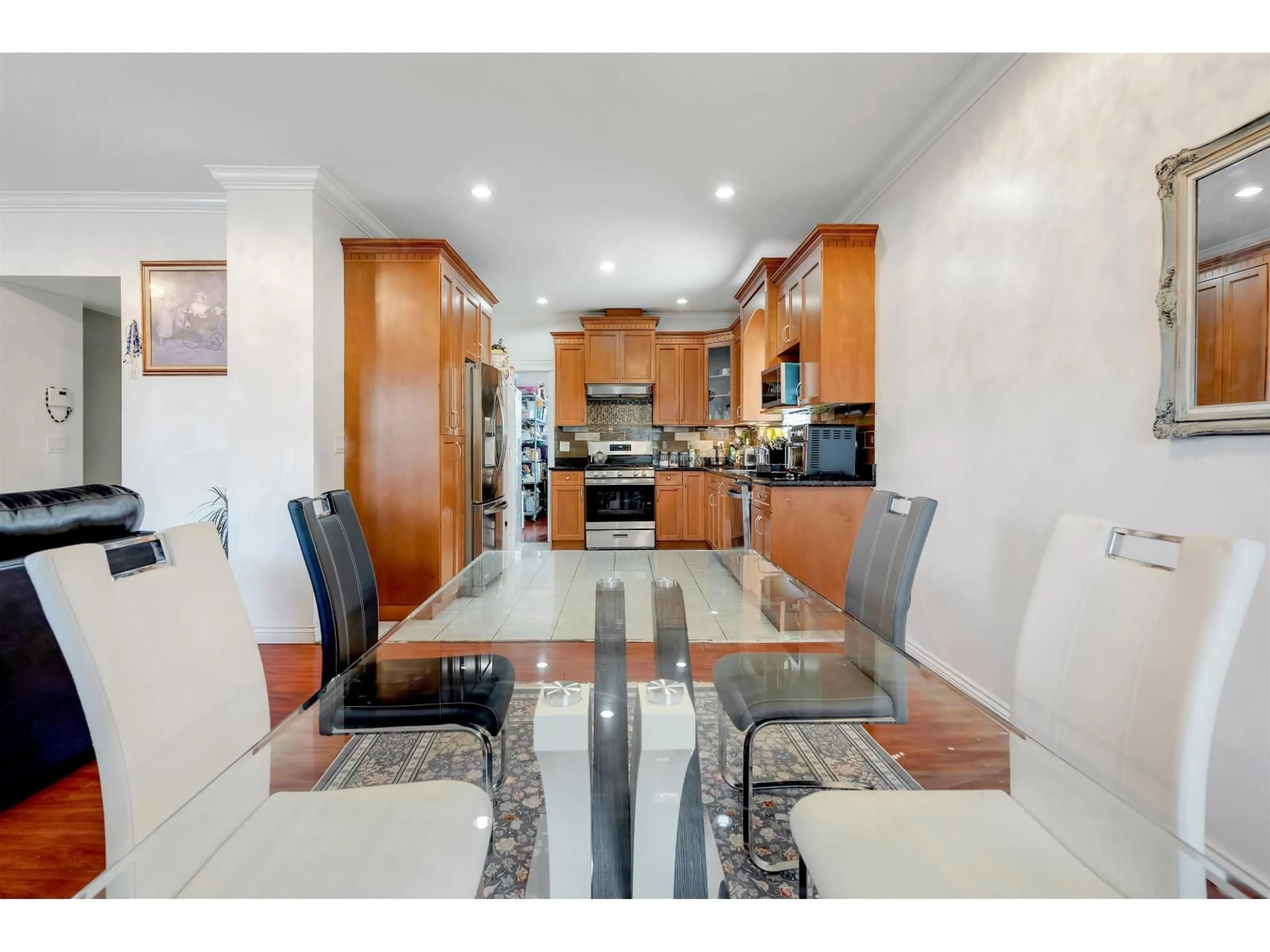 Unknown for 27685 FRASER HIGHWAY, Abbotsford British Columbia V4X1M3
