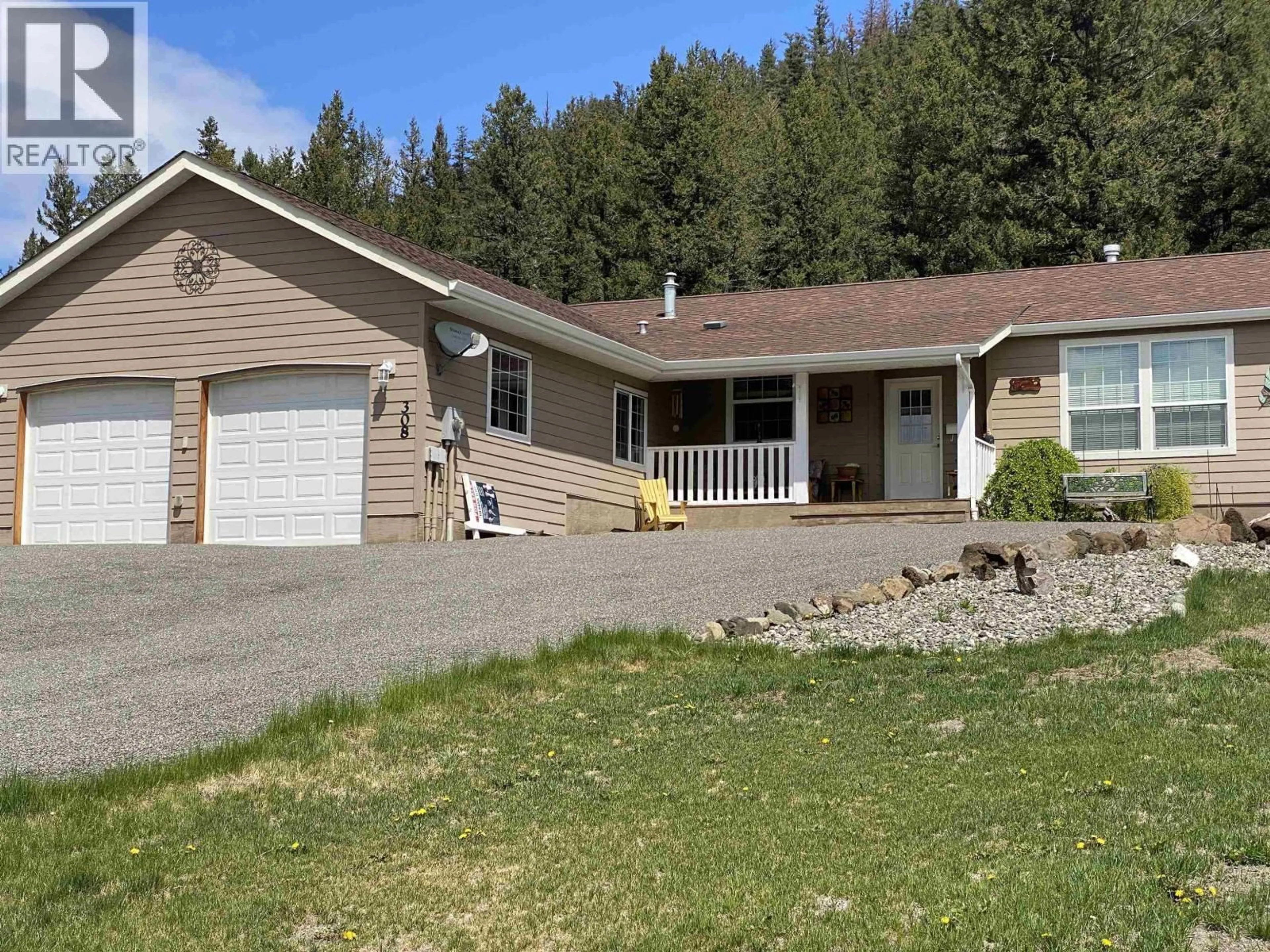 Home with vinyl exterior material, unknown for 308 BLACKSTOCK ROAD, 100 Mile House British Columbia V0K2E1
