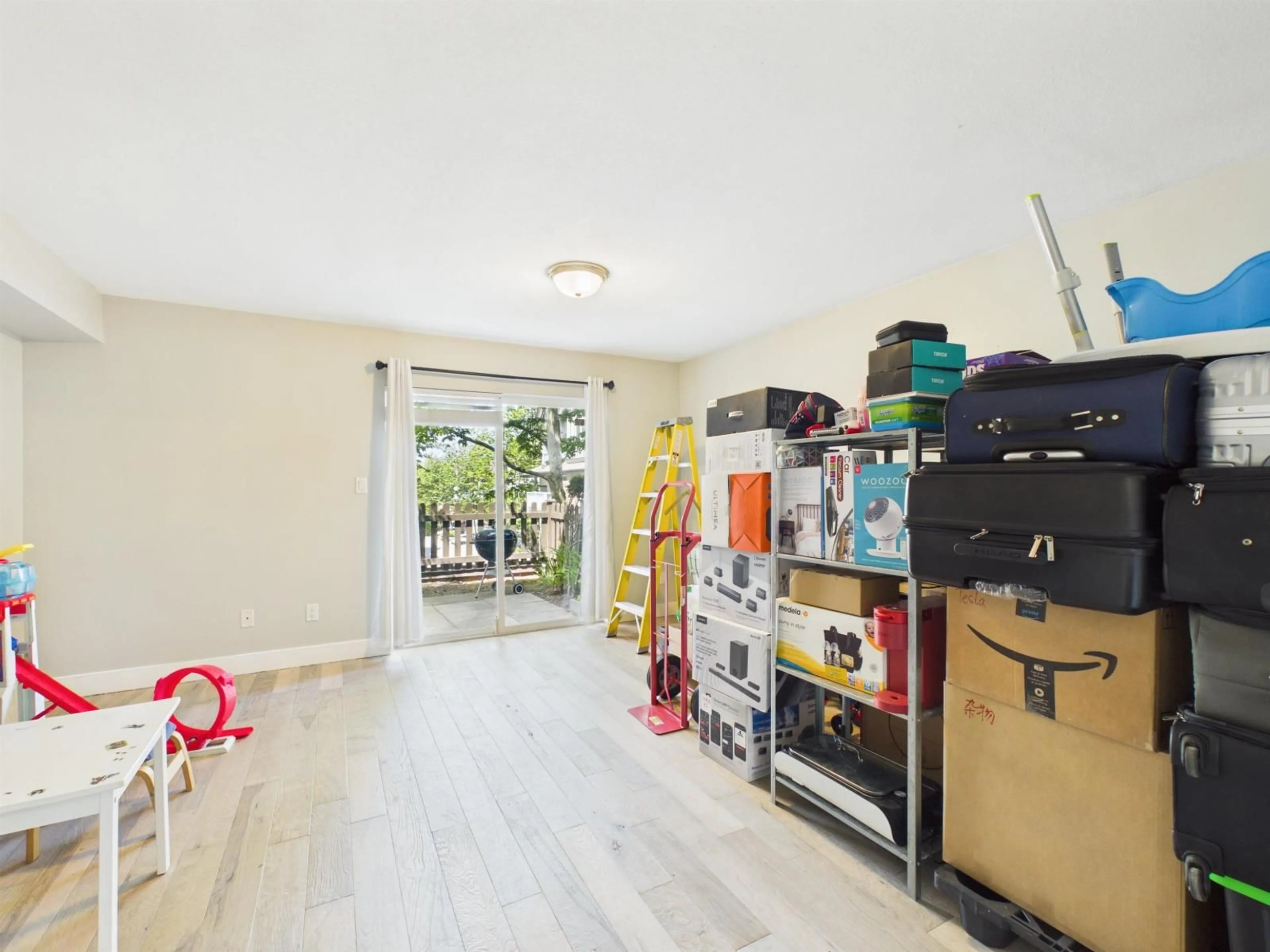 Unknown for 8 - 15133 29A AVENUE, Surrey British Columbia V4P3G4