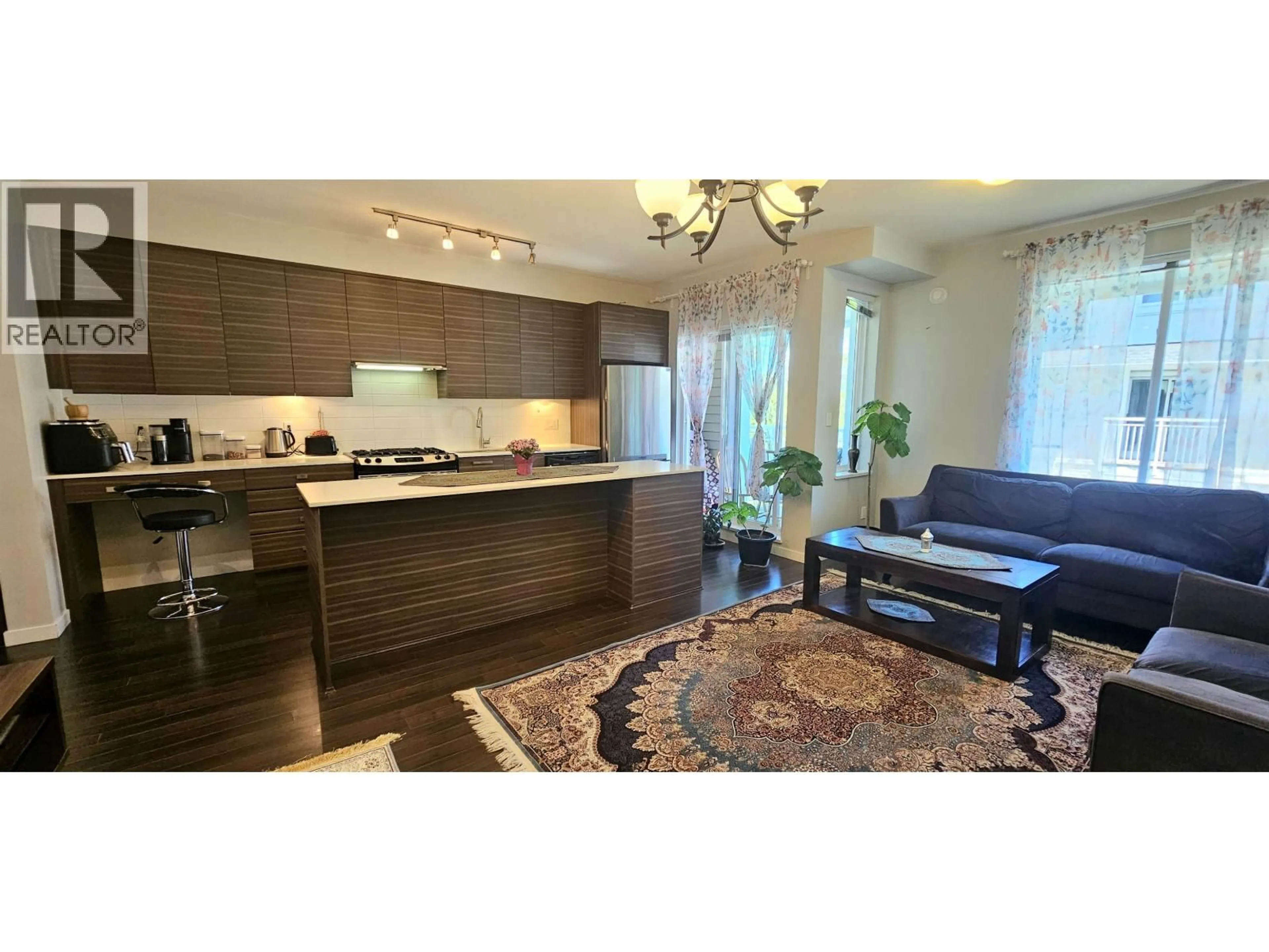 Open concept kitchen, wood/laminate floor for 47 - 6965 HASTINGS STREET, Burnaby British Columbia V5B4T8