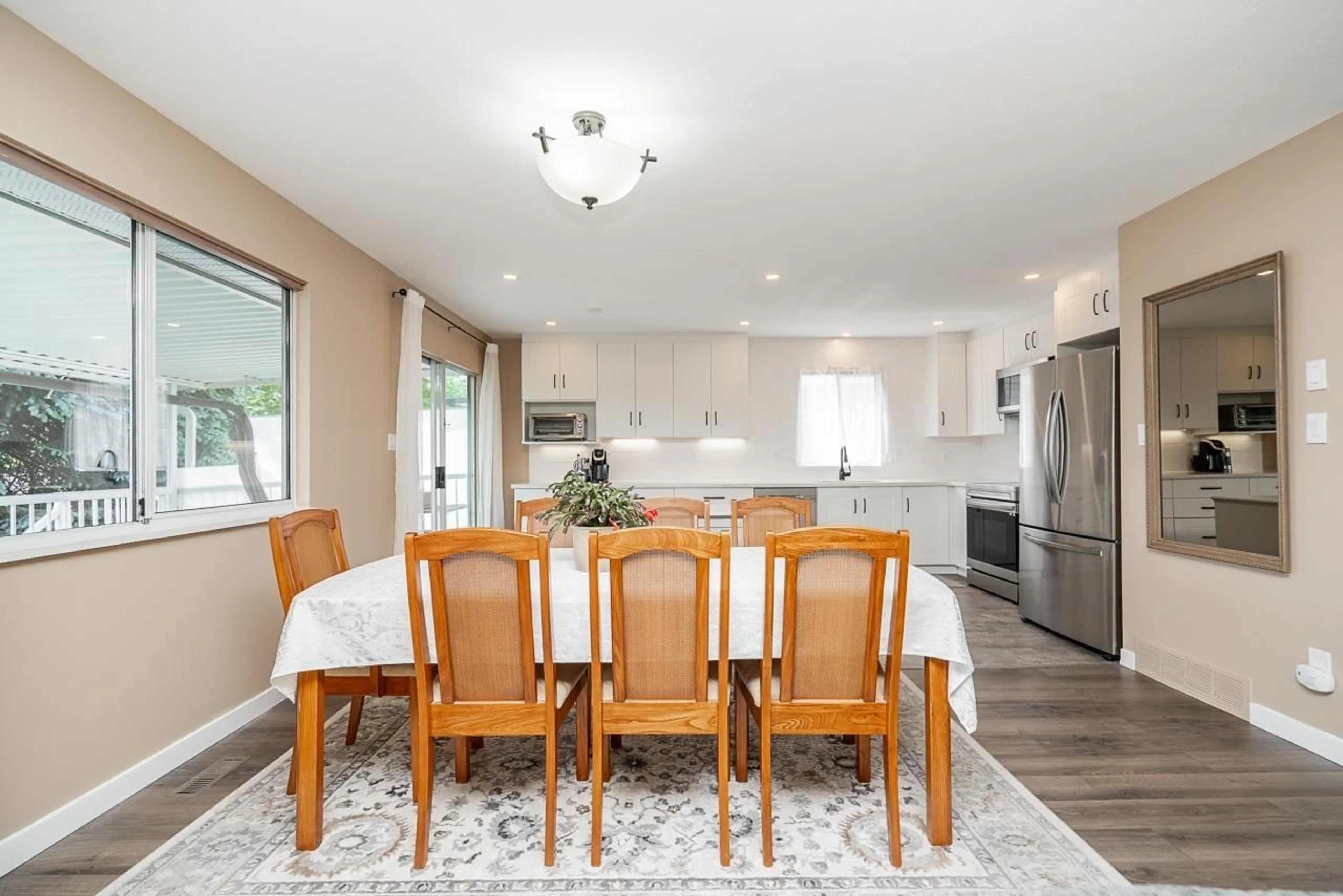 Open concept kitchen, unknown for 33090 BEST AVENUE, Mission British Columbia V2V2T1