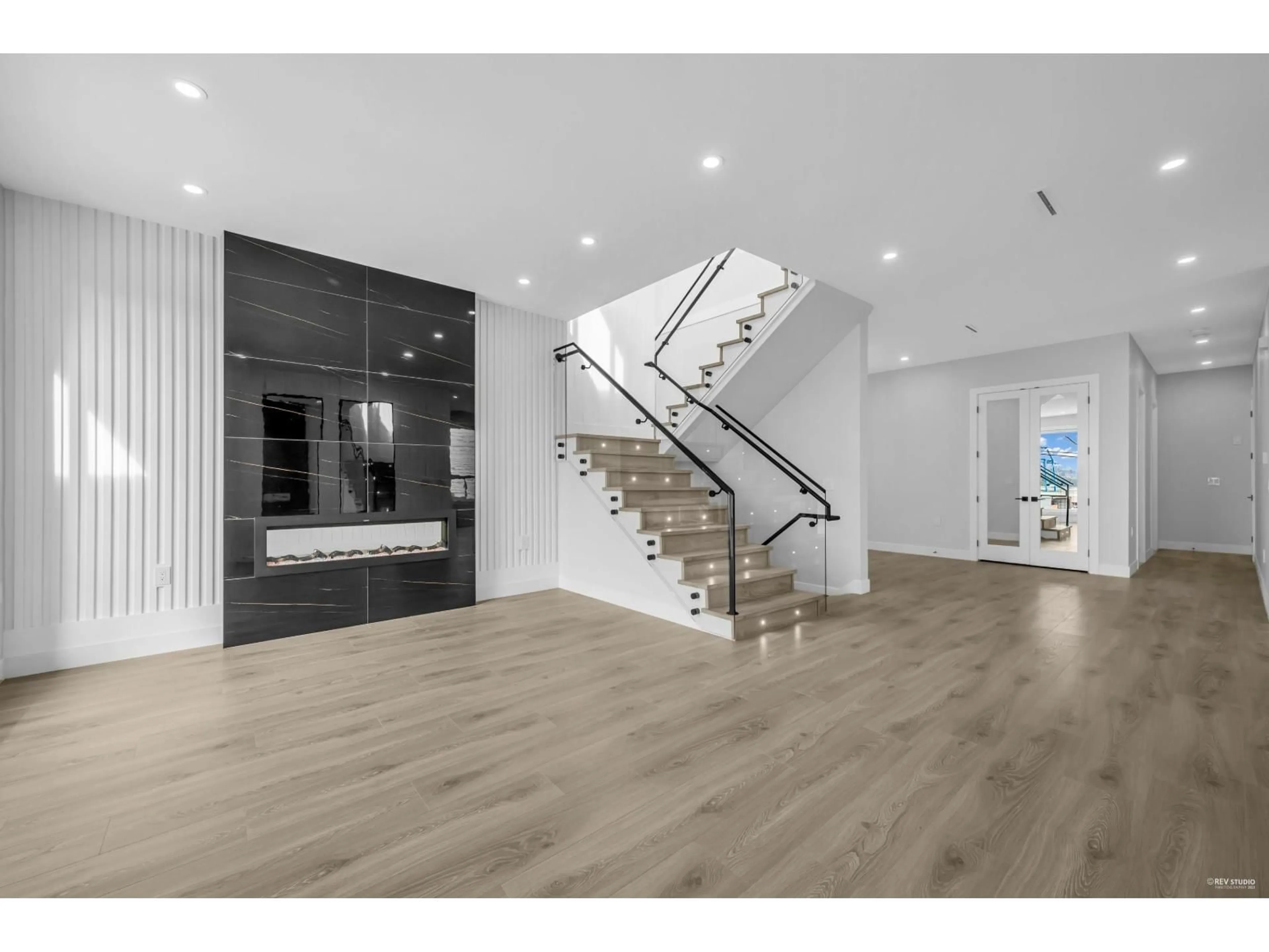 Unknown for 11342 RIVER ROAD, Surrey British Columbia V3V2V6