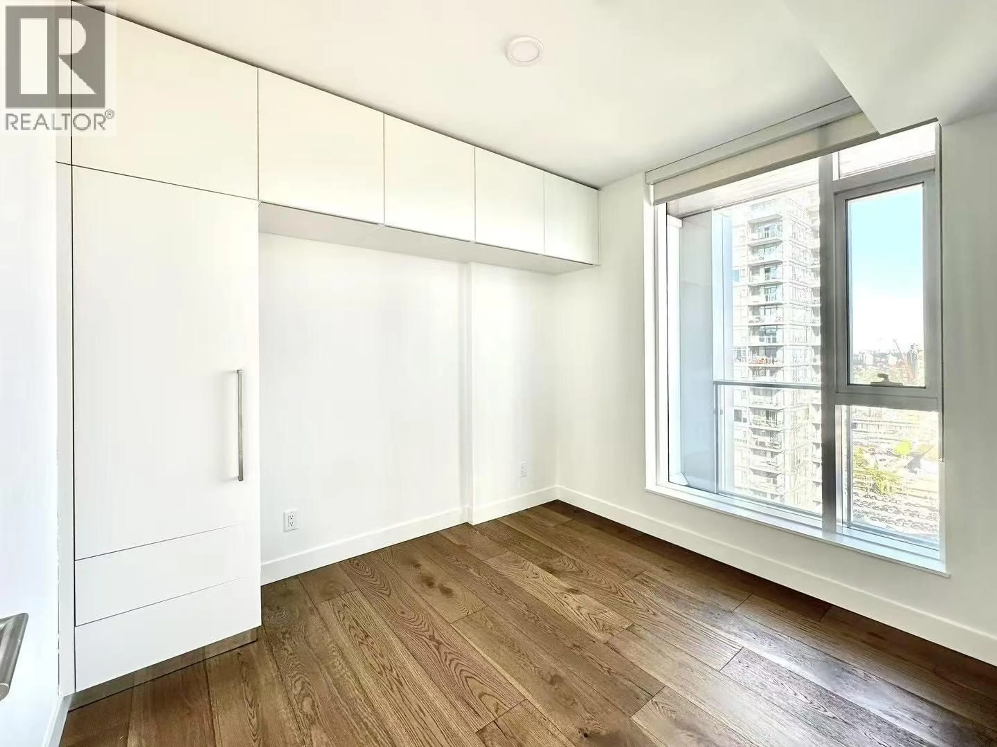 A pic of a room for 2602 - 6000 MCKAY AVENUE, Burnaby British Columbia V5H0K2