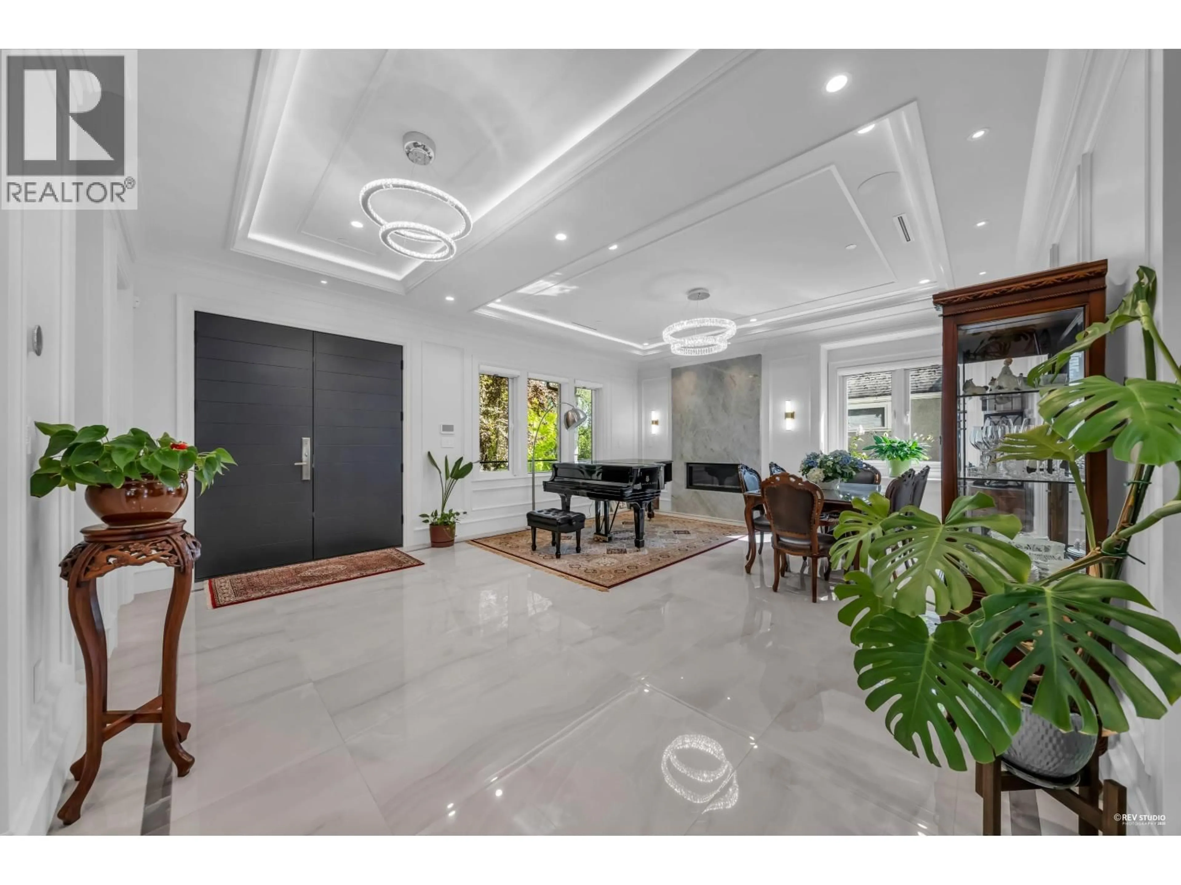 Lobby for 3514 27TH AVENUE, Vancouver British Columbia V6S1P8
