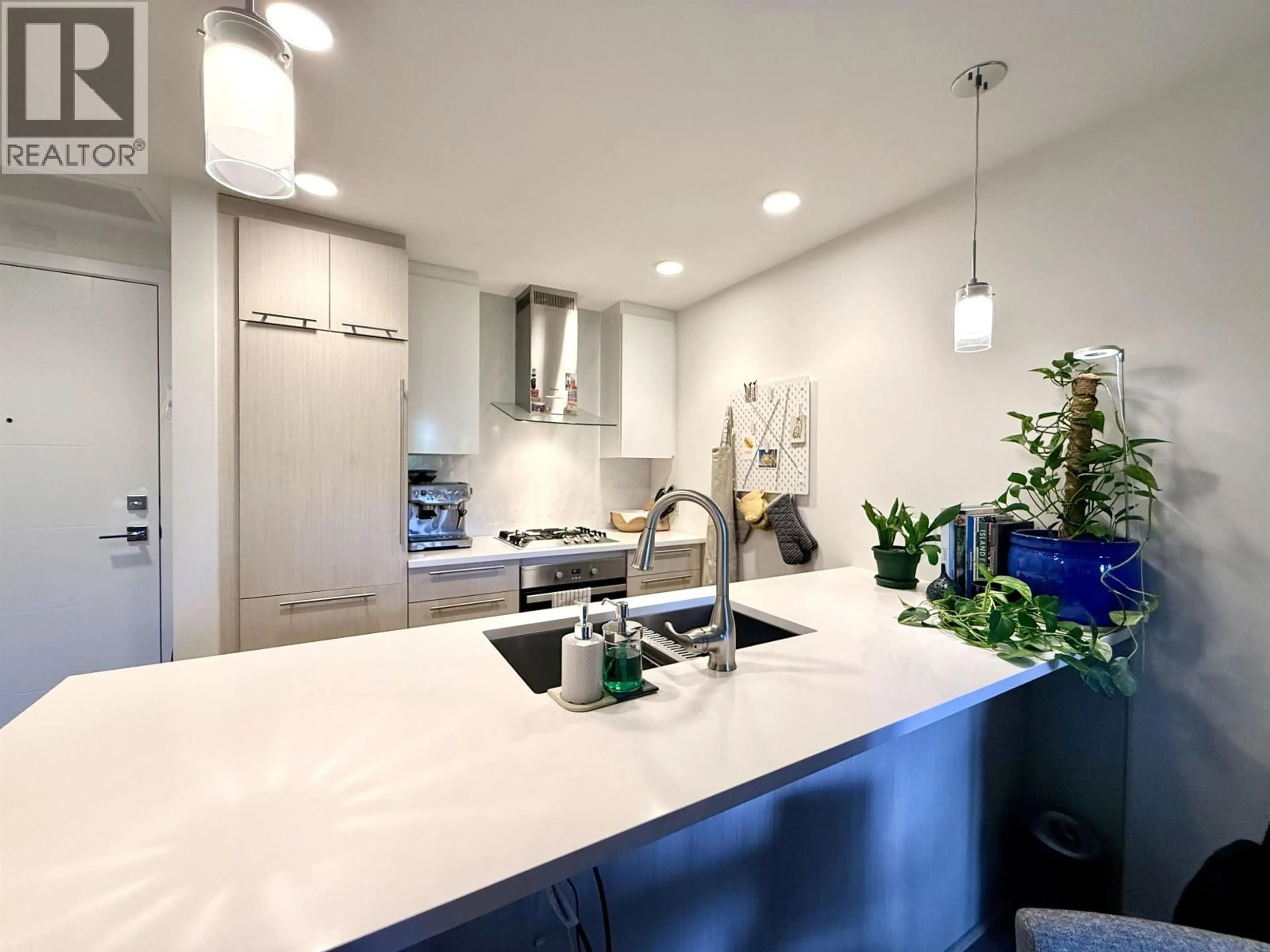 Unknown for 305 - 5033 CAMBIE STREET, Vancouver British Columbia V5Z0H6