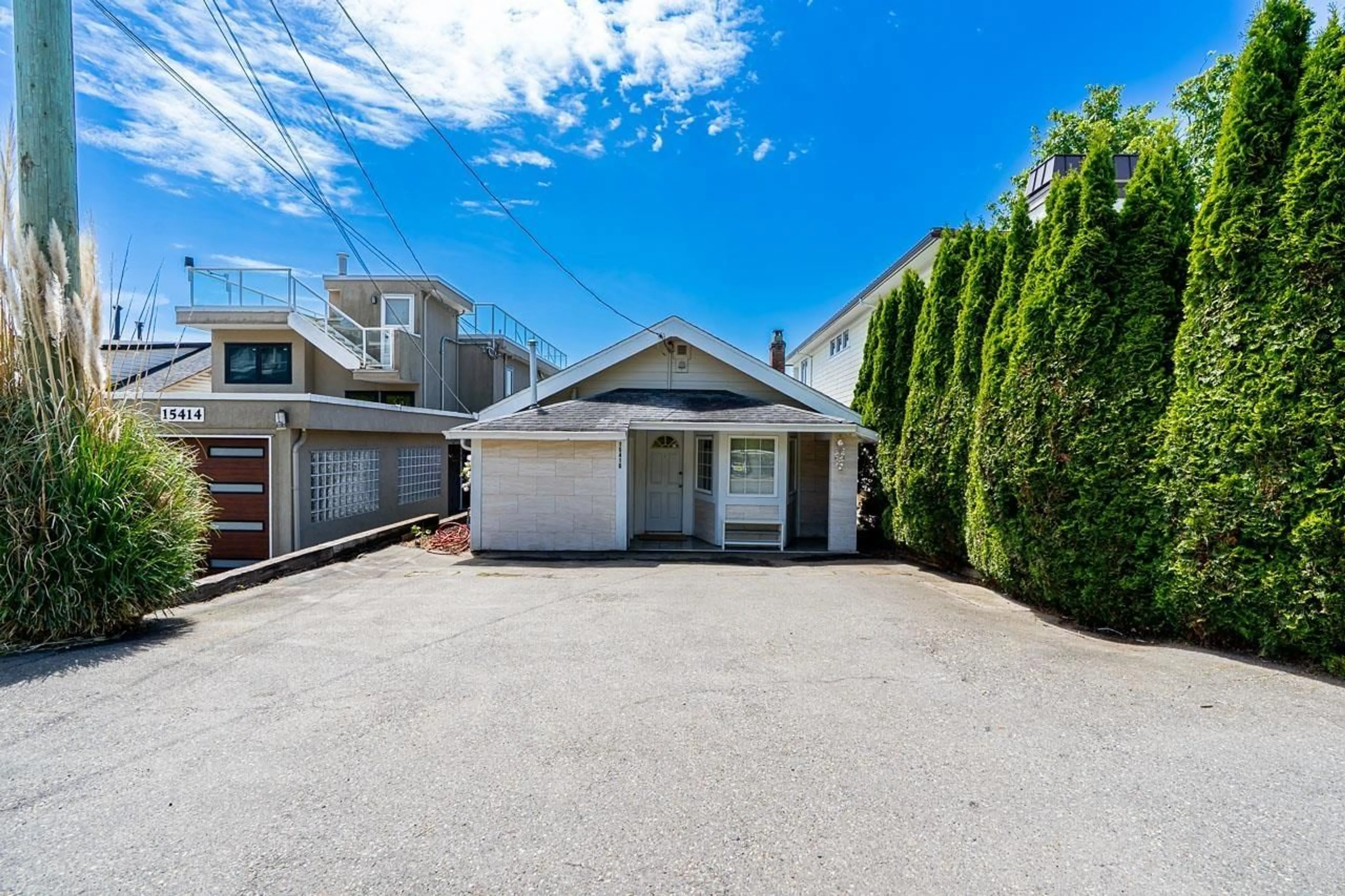 Unknown for 15410 VICTORIA AVENUE, White Rock British Columbia V4B1H3