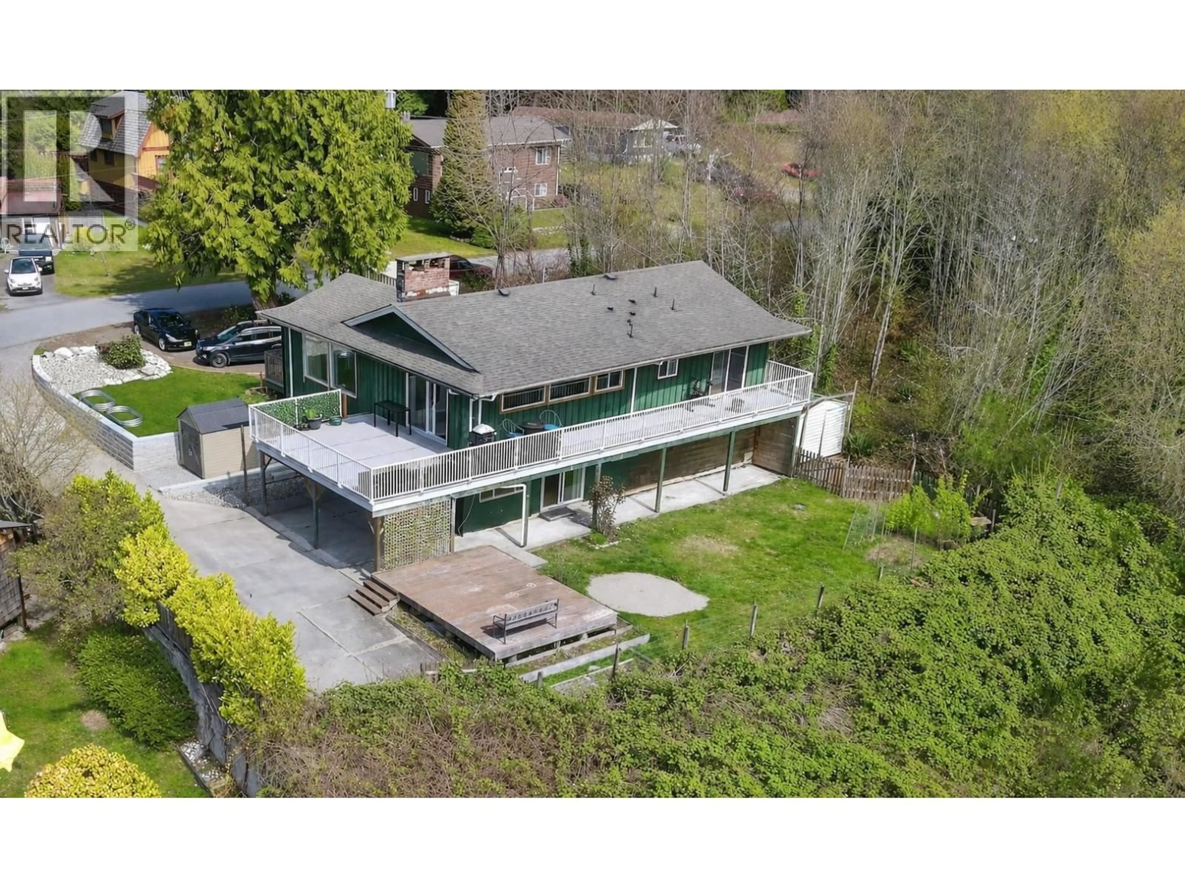 A pic from outside/outdoor area/front of a property/back of a property/a pic from drone, building for 1405 VELVET ROAD, Gibsons British Columbia V0N1V0