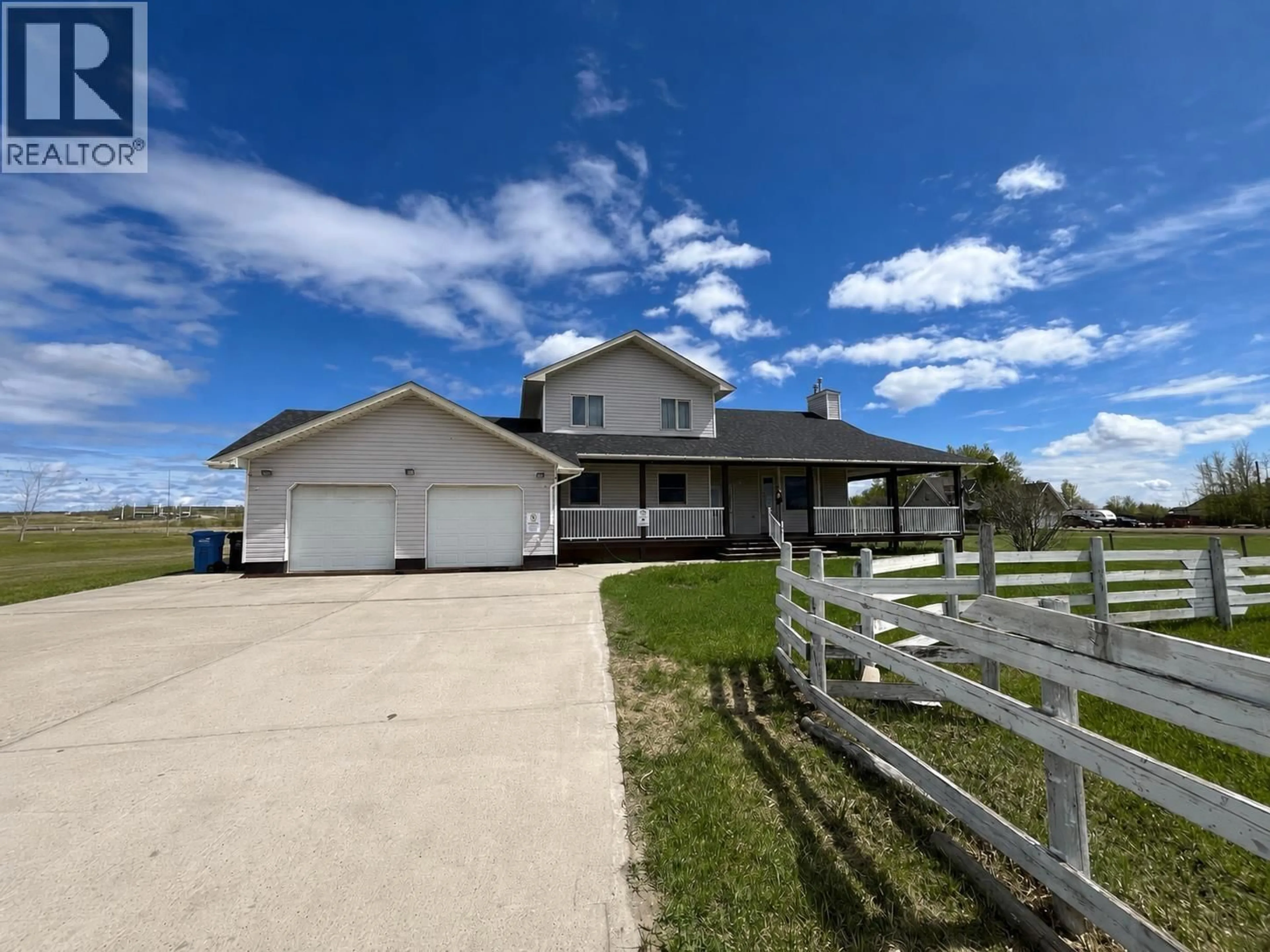 A pic from outside/outdoor area/front of a property/back of a property/a pic from drone, unknown for 10763 86 STREET, Fort St. John British Columbia V1J8E4