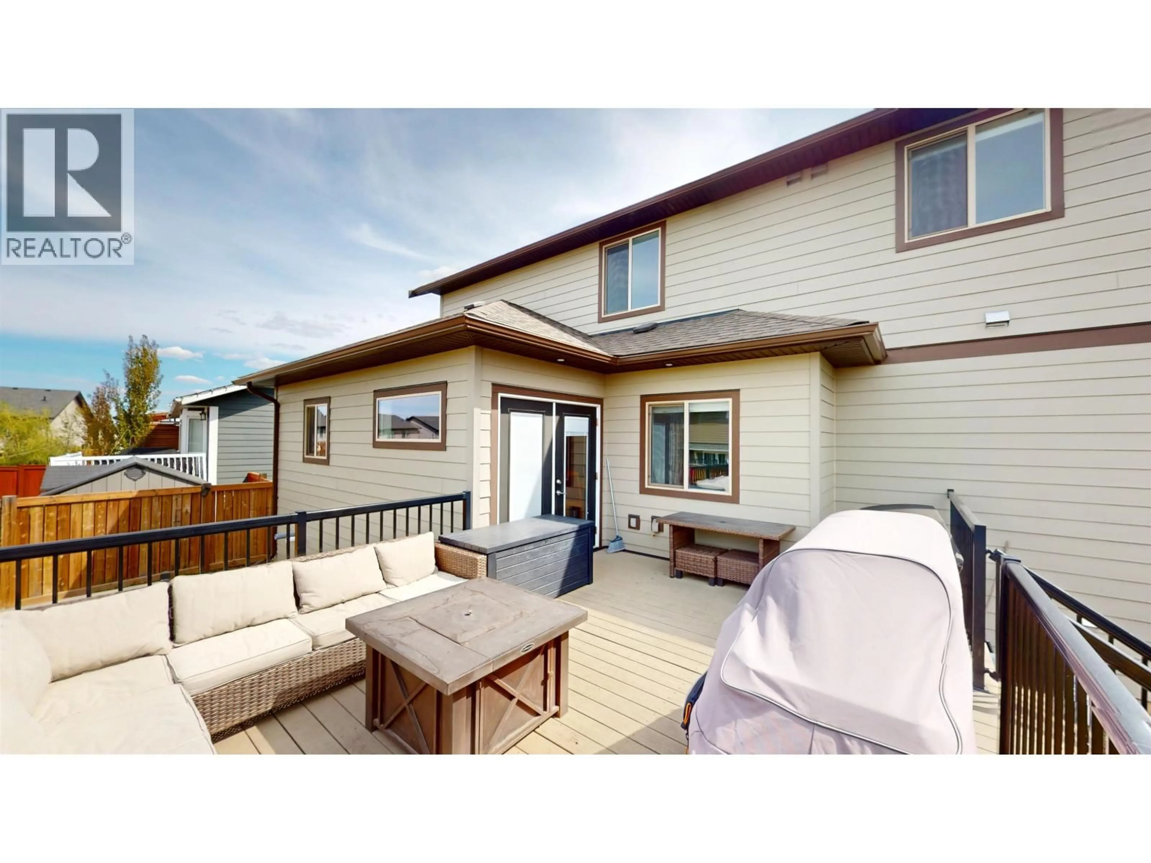 Patio, street for 10228 117 AVENUE, Fort St. John British Columbia V1J0L4