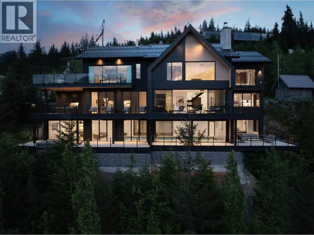 3824 SUNRIDGE DRIVE, Whistler 2