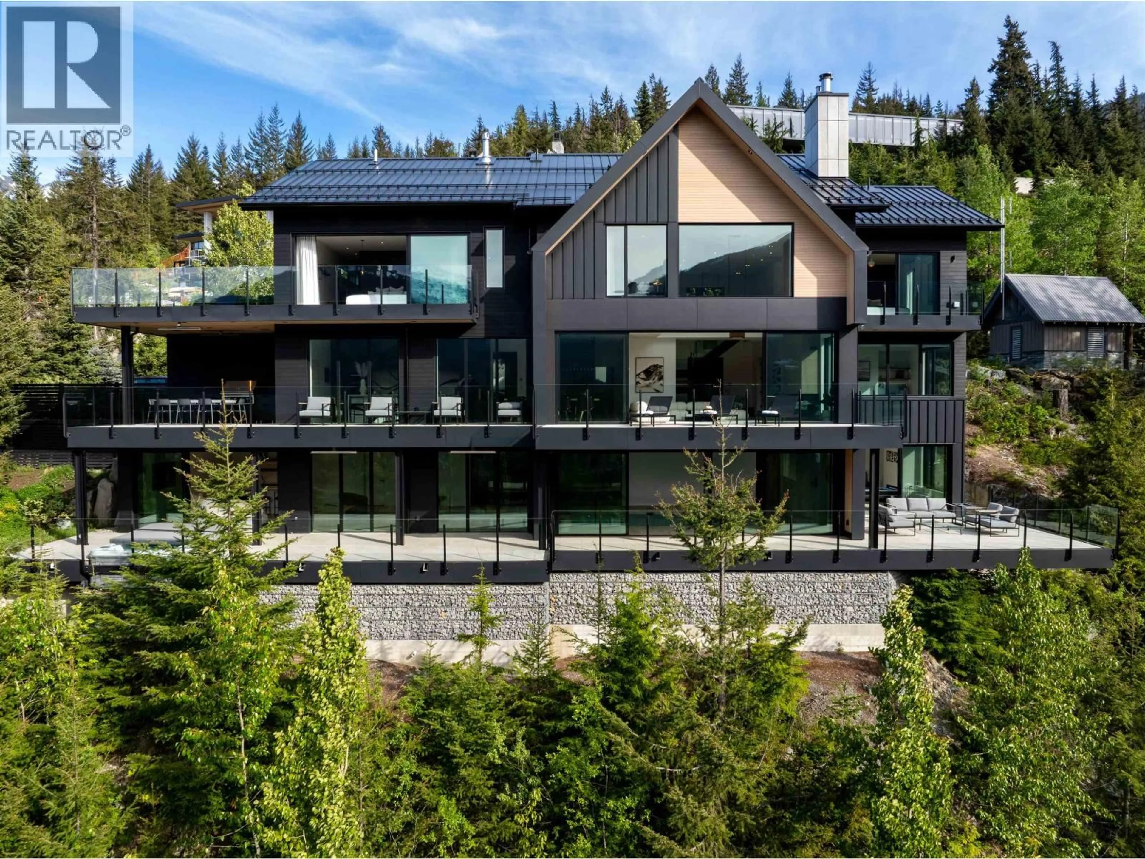 Home with vinyl exterior material, mountain view for 3824 SUNRIDGE DRIVE, Whistler British Columbia V8E0W1
