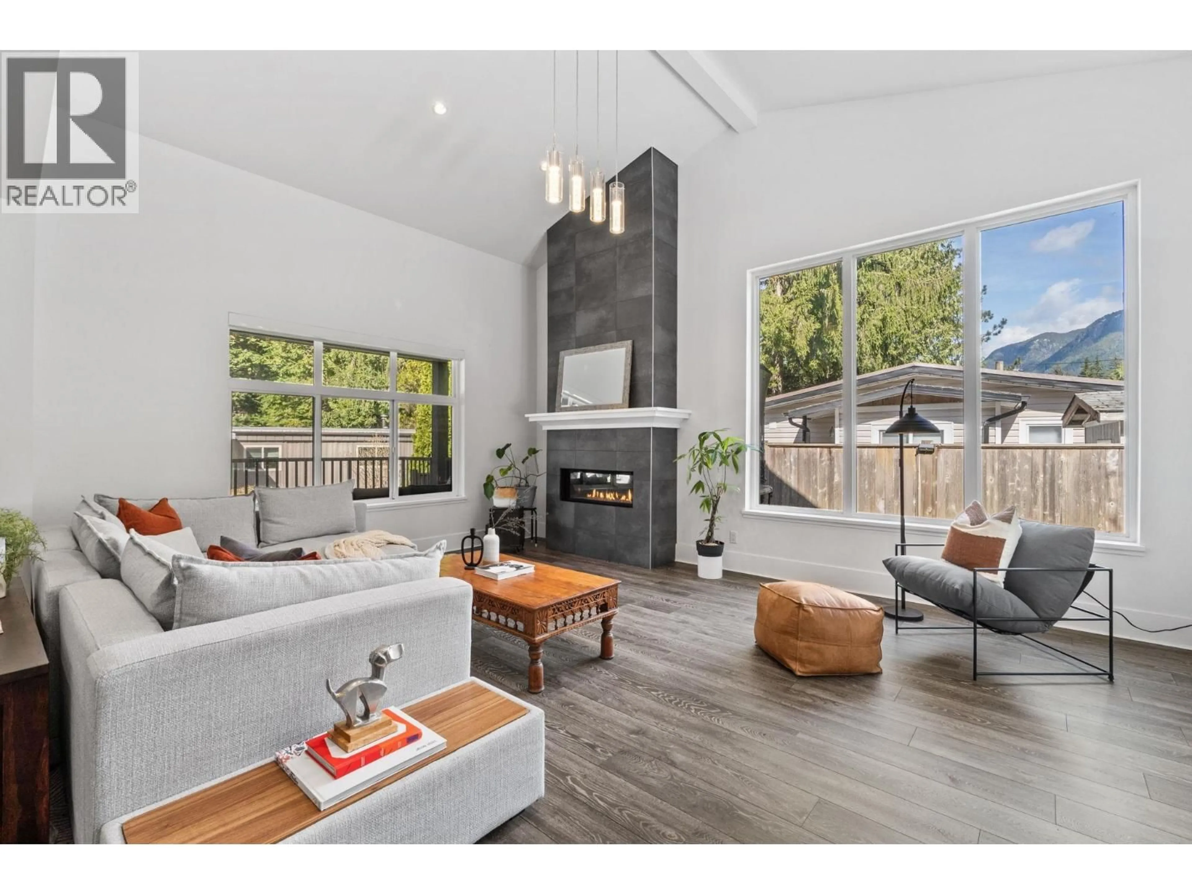 Living room with furniture, unknown for 12 - 3295 SUNNYSIDE ROAD, Anmore British Columbia V3H4Z4