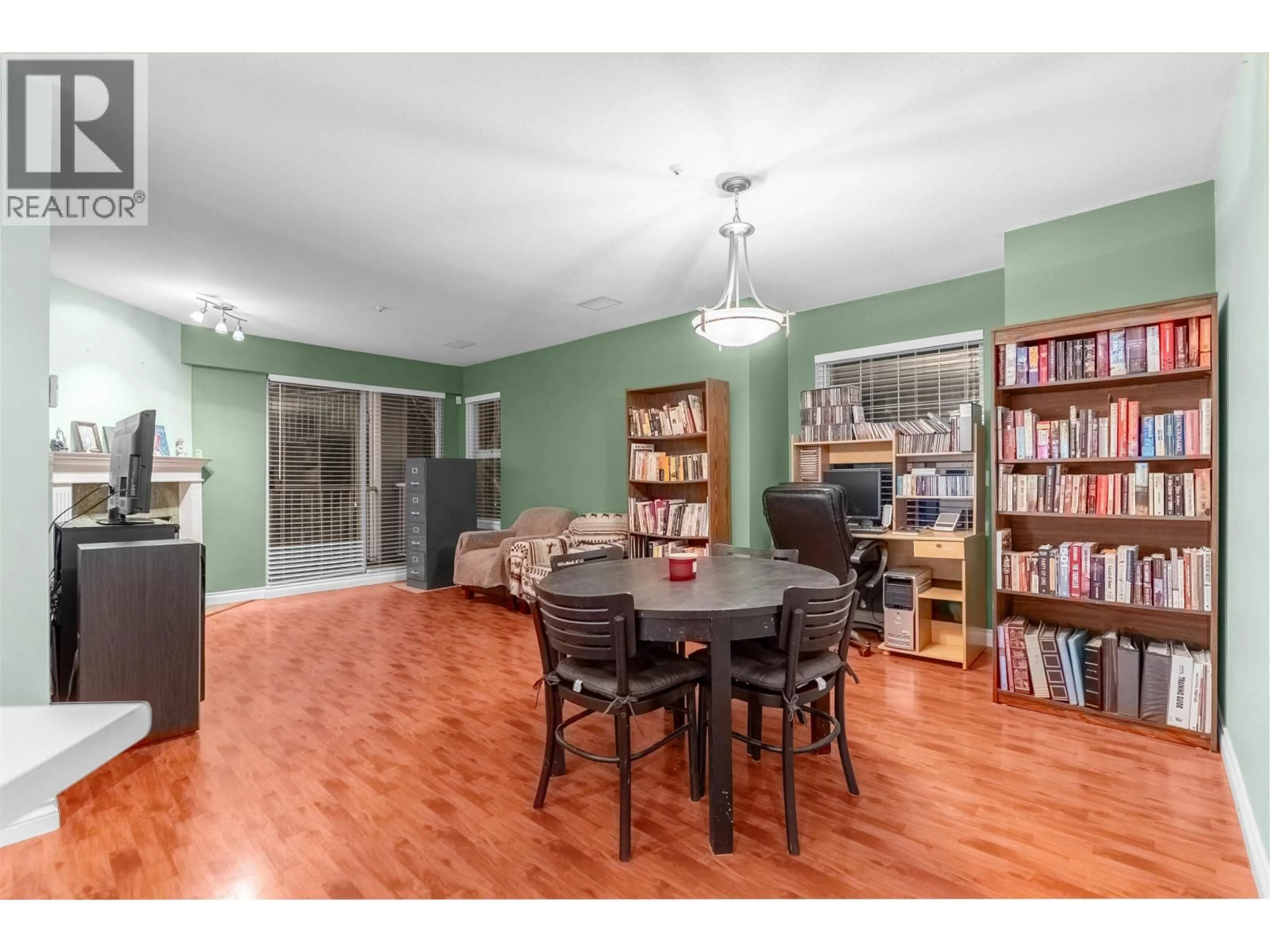 Unknown for 505 - 1032 QUEENS AVENUE, New Westminster British Columbia V3M6T7