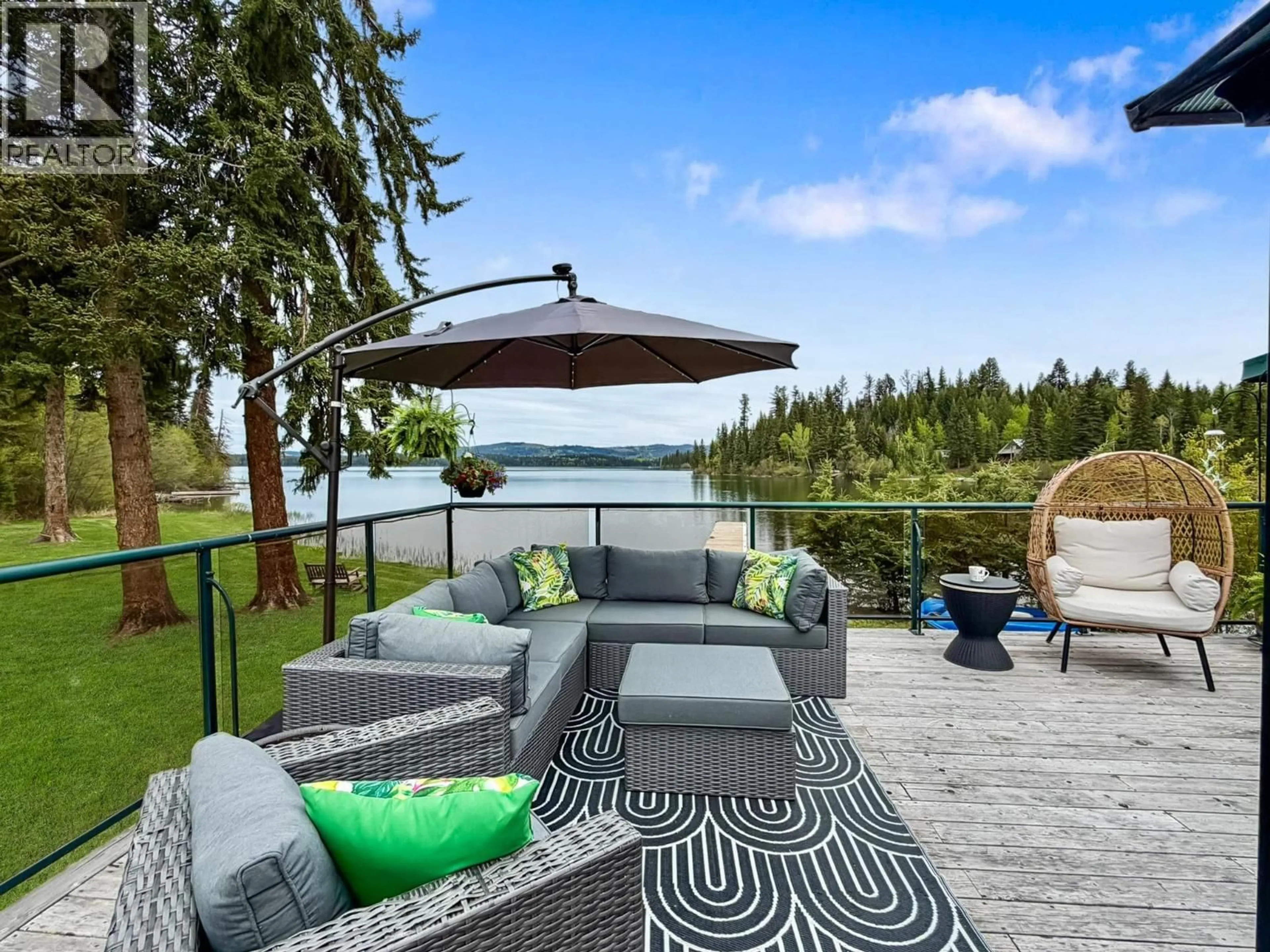 Patio, water/lake/river/ocean view for 8147 LITTLE FORT 24 HIGHWAY, Bridge Lake British Columbia V0K1X2