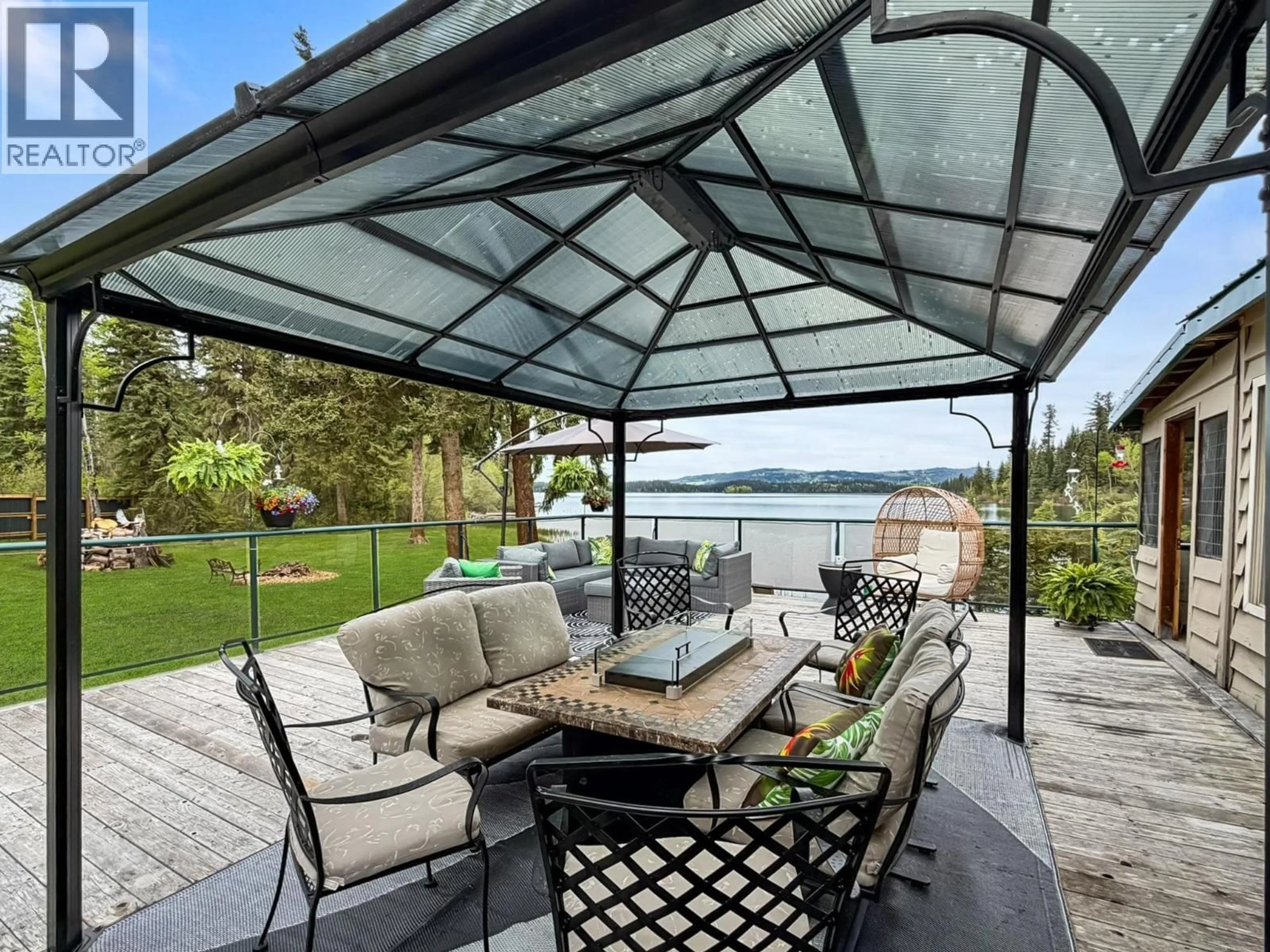 Patio, water/lake/river/ocean view for 8147 LITTLE FORT 24 HIGHWAY, Bridge Lake British Columbia V0K1X2