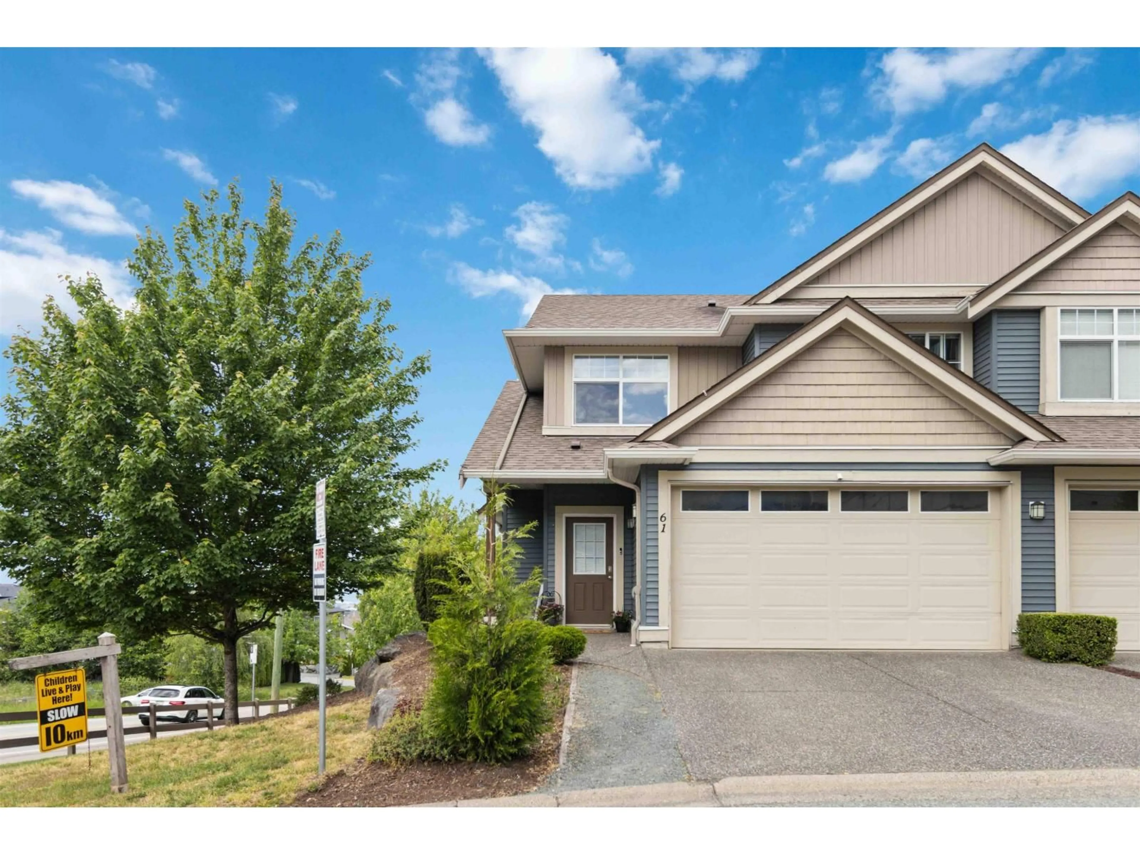 Home with vinyl exterior material, street for 61 - 5648 PROMONTORY ROAD, Sardis British Columbia V2R0E5