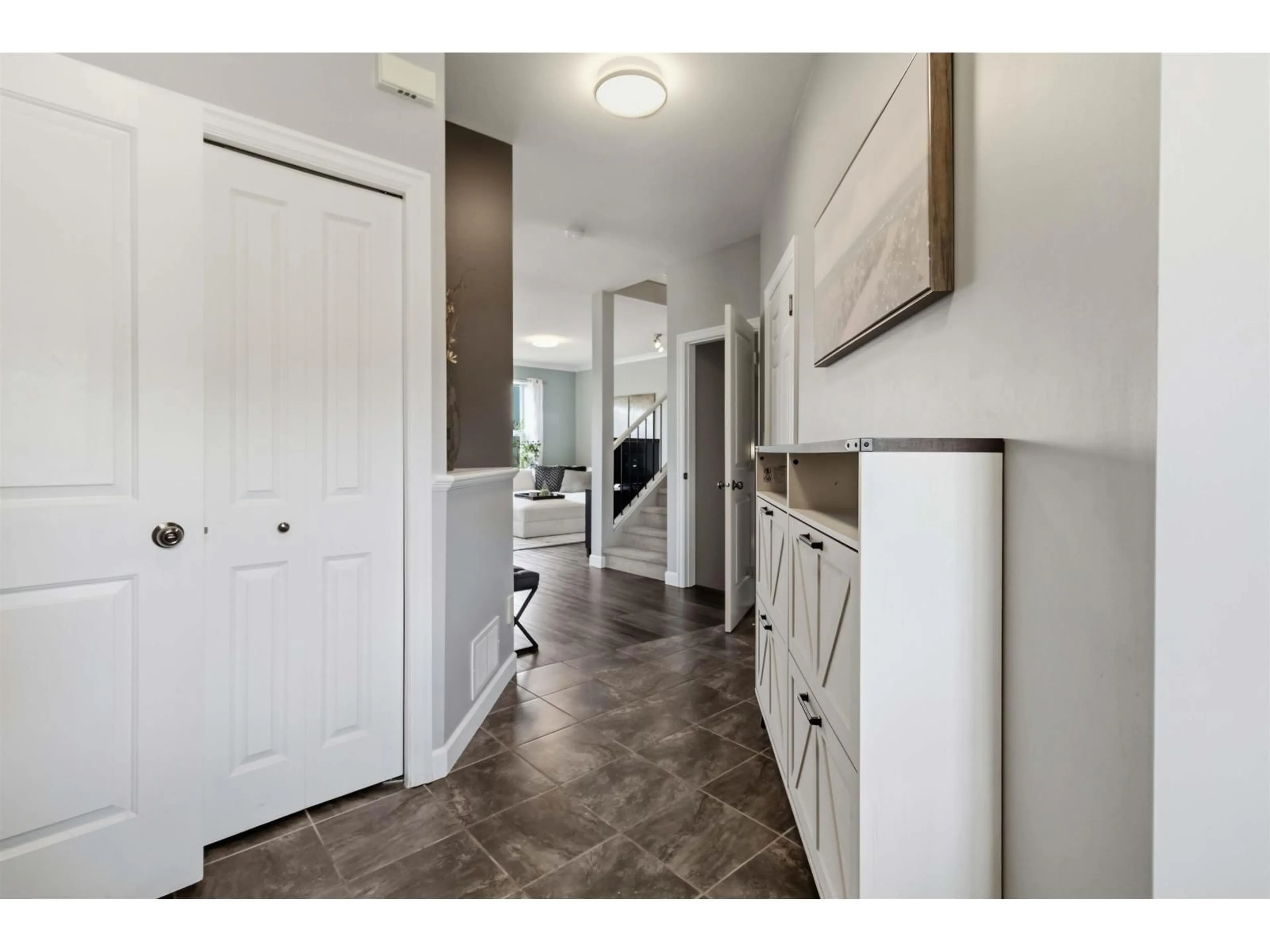 Indoor entryway for 61 - 5648 PROMONTORY ROAD, Sardis British Columbia V2R0E5