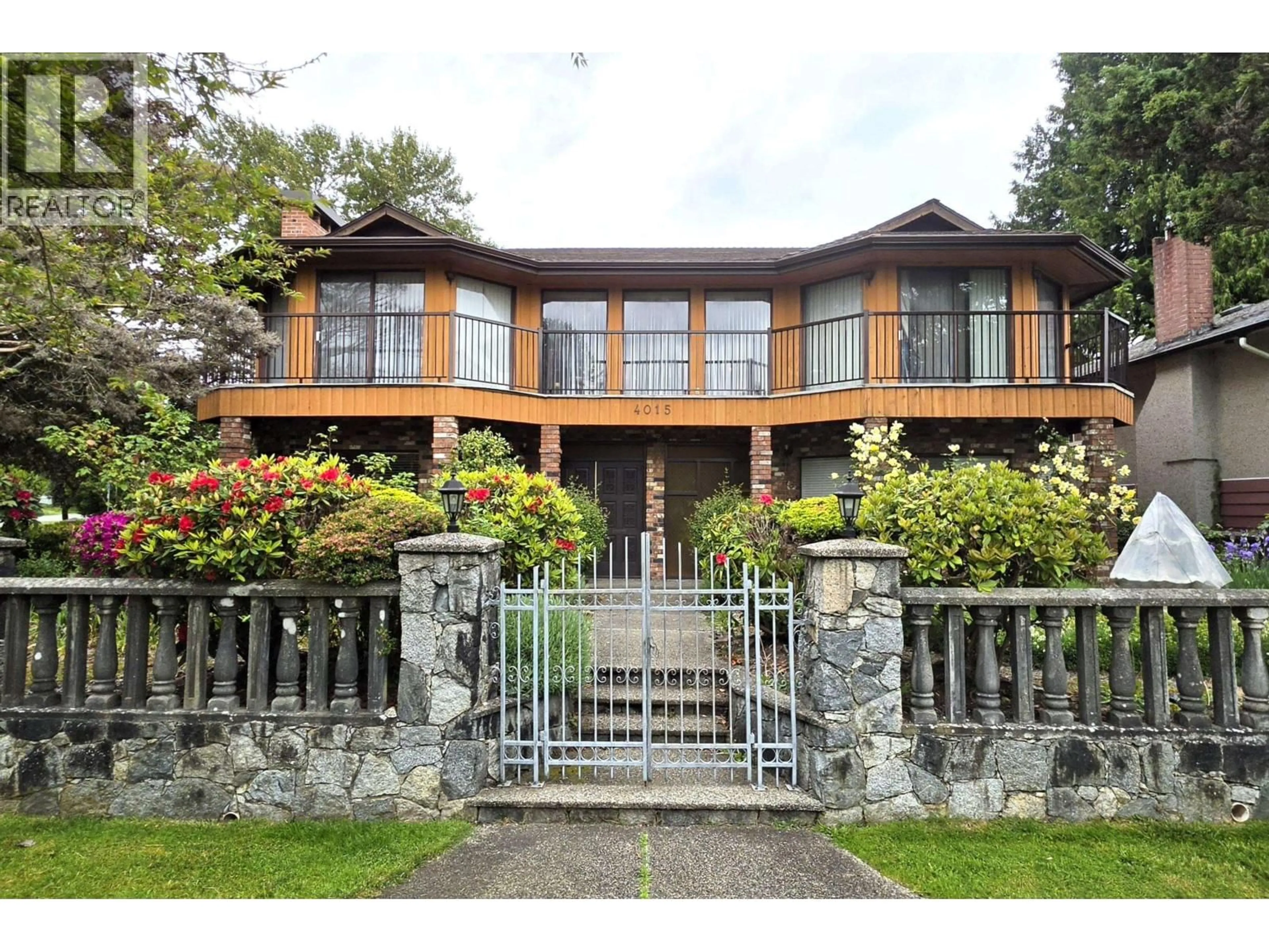 Home with brick exterior material, unknown for 4015 GEORGIA STREET, Burnaby British Columbia V5C2T3