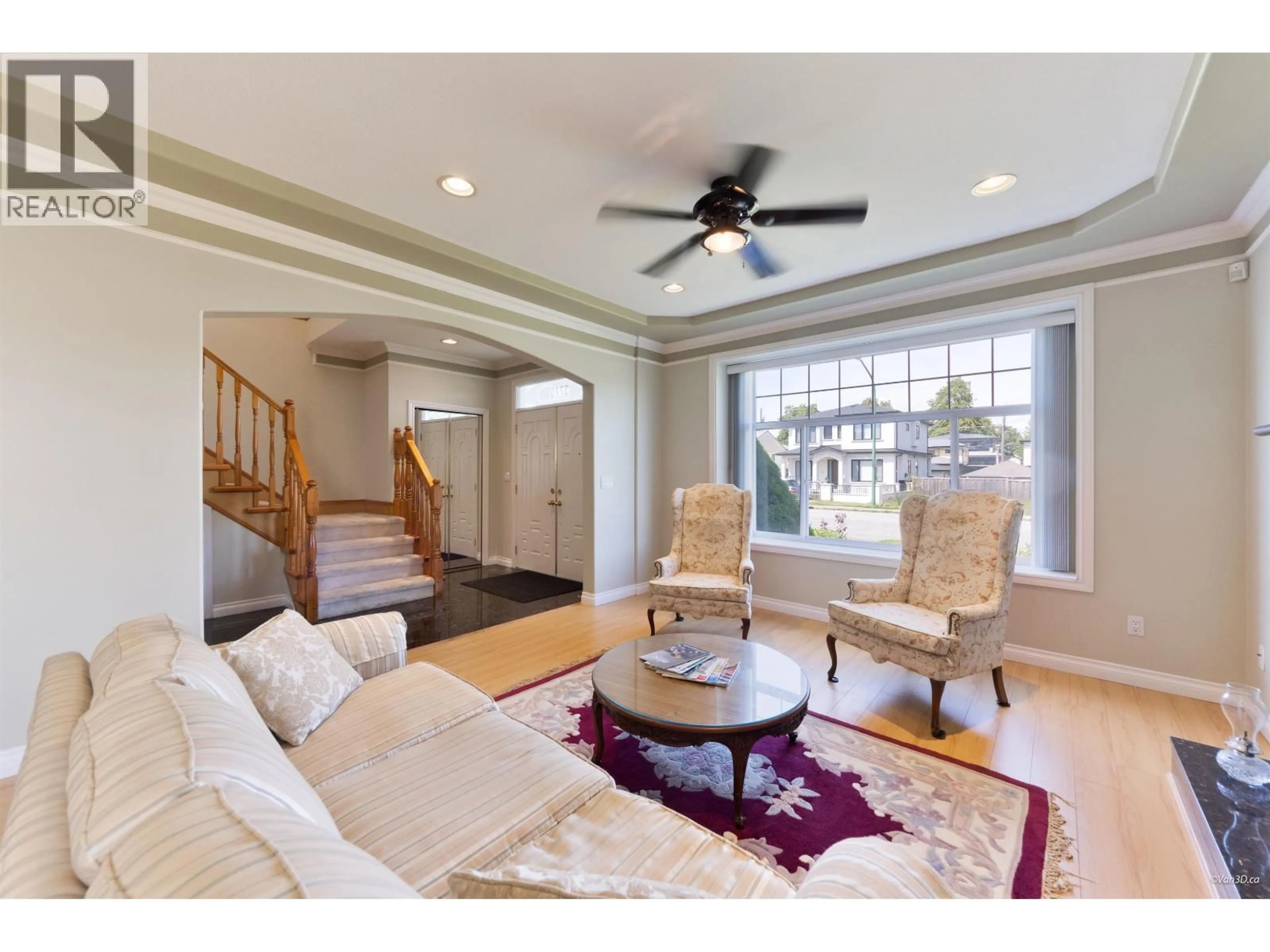 Unknown for 3770 ELMWOOD STREET, Burnaby British Columbia V5G1R7