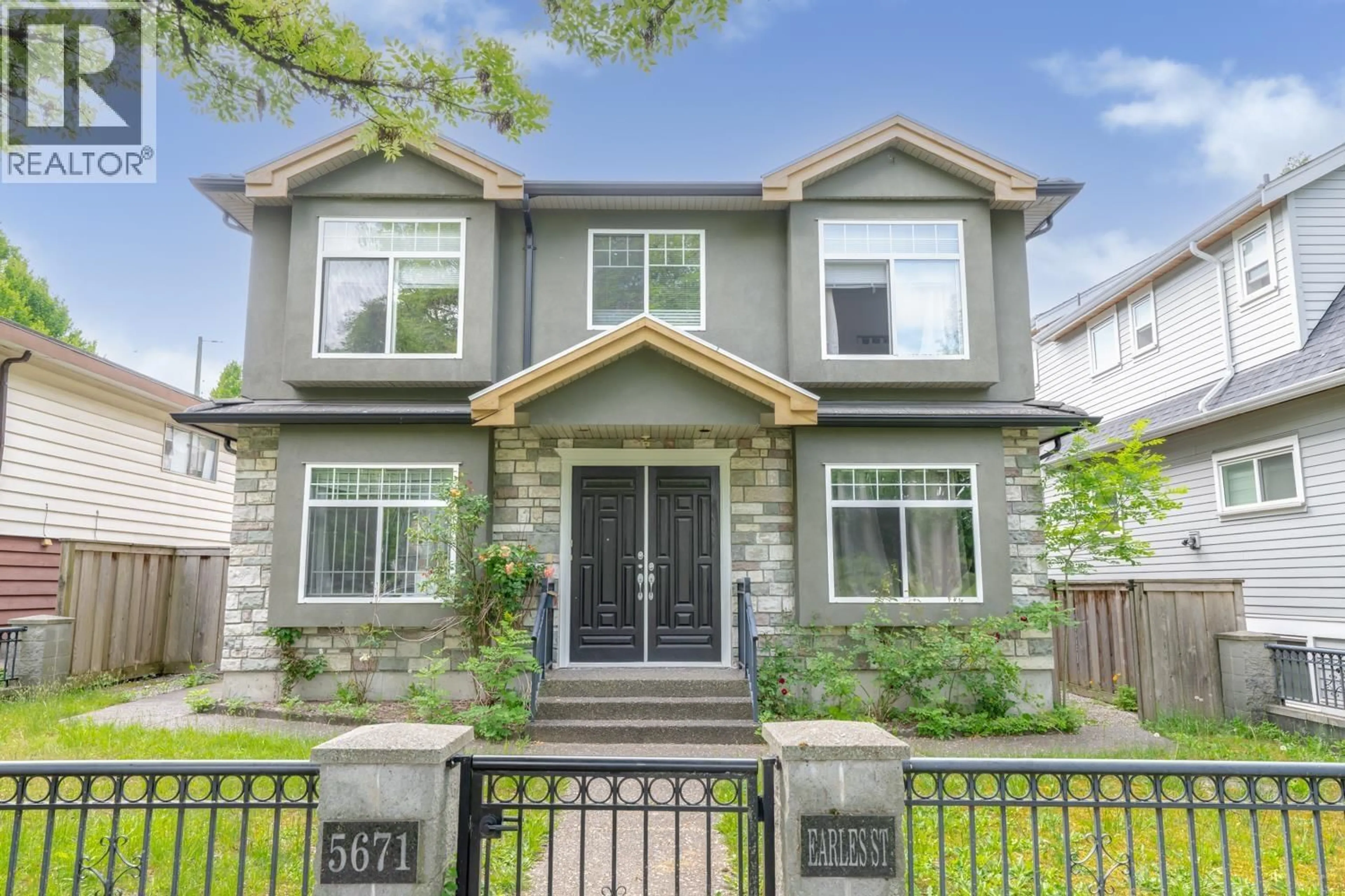 Unknown for 5671 EARLES STREET, Vancouver British Columbia V5R3S3
