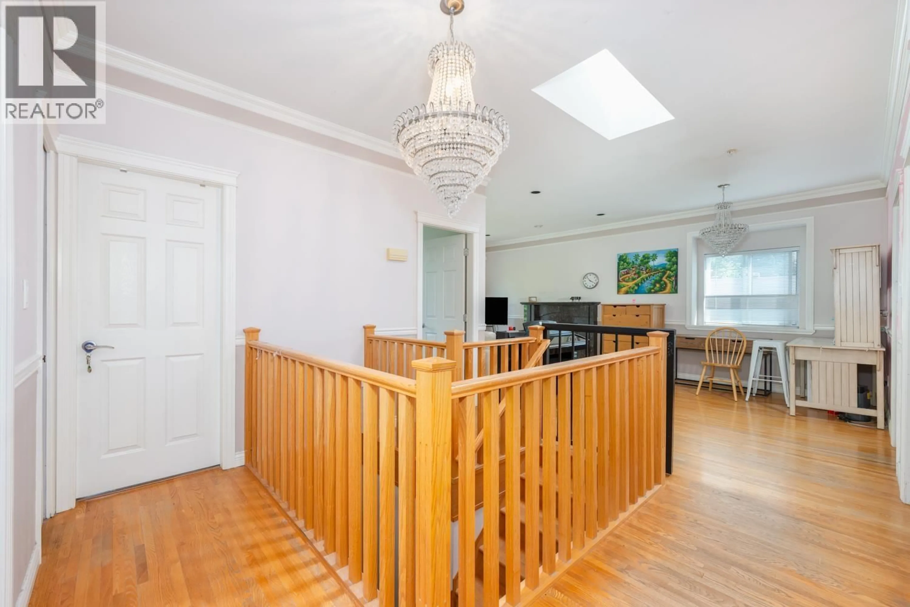 Unknown for 5671 EARLES STREET, Vancouver British Columbia V5R3S3