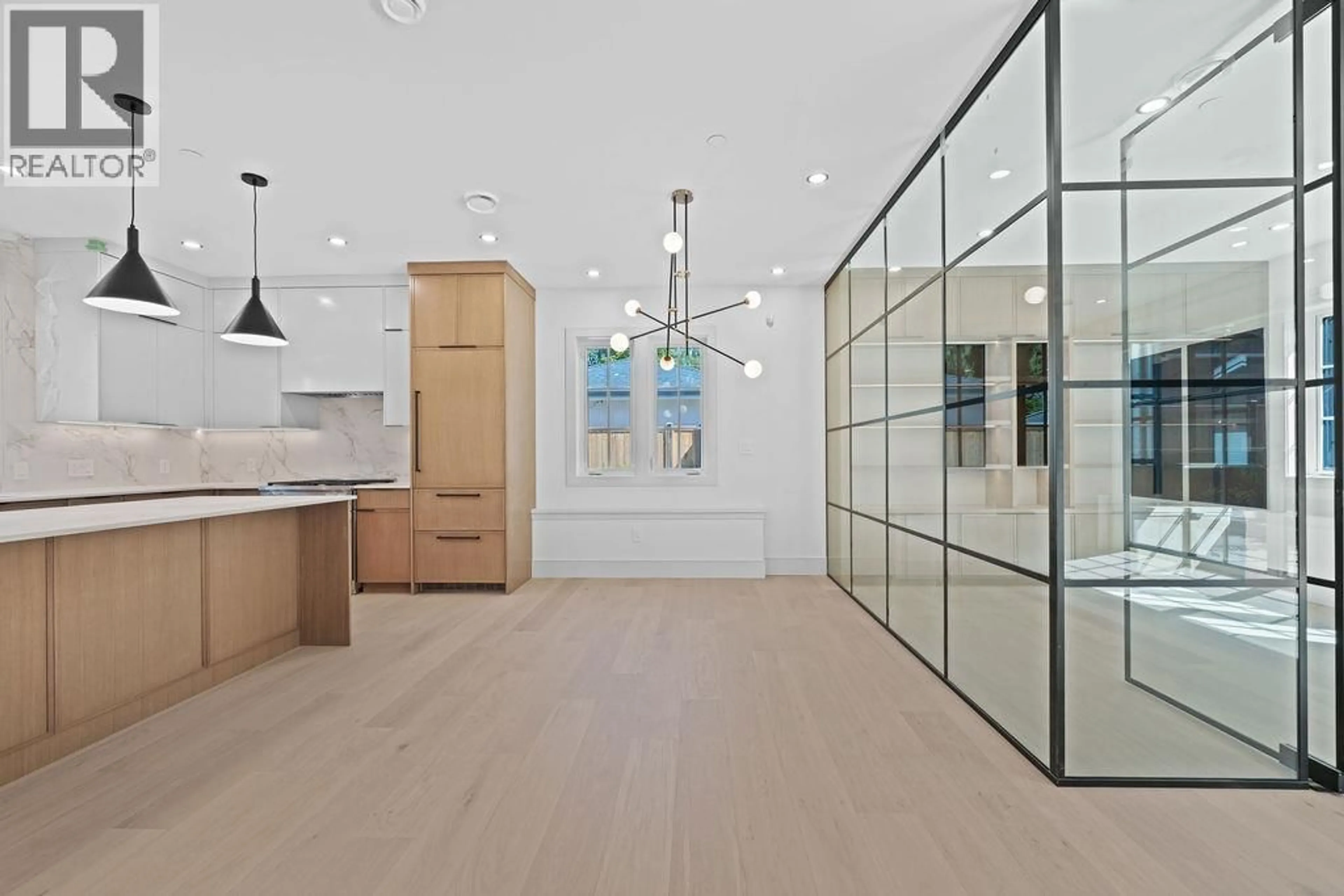 Unknown for 6855 CYPRESS STREET, Vancouver British Columbia V6P5L9