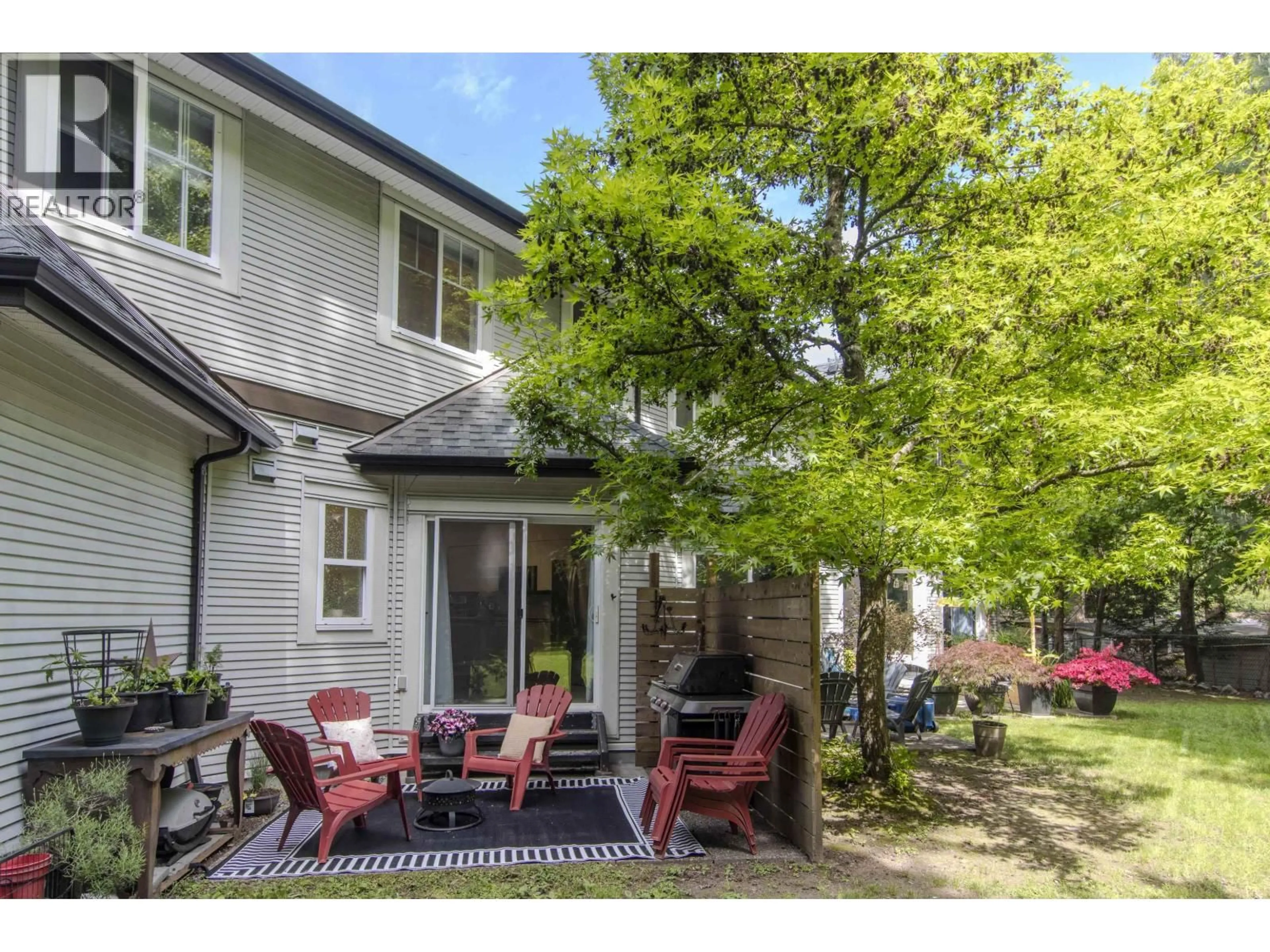 Patio, street for 18 - 1800 MAMQUAM ROAD, Squamish British Columbia V8B0J1