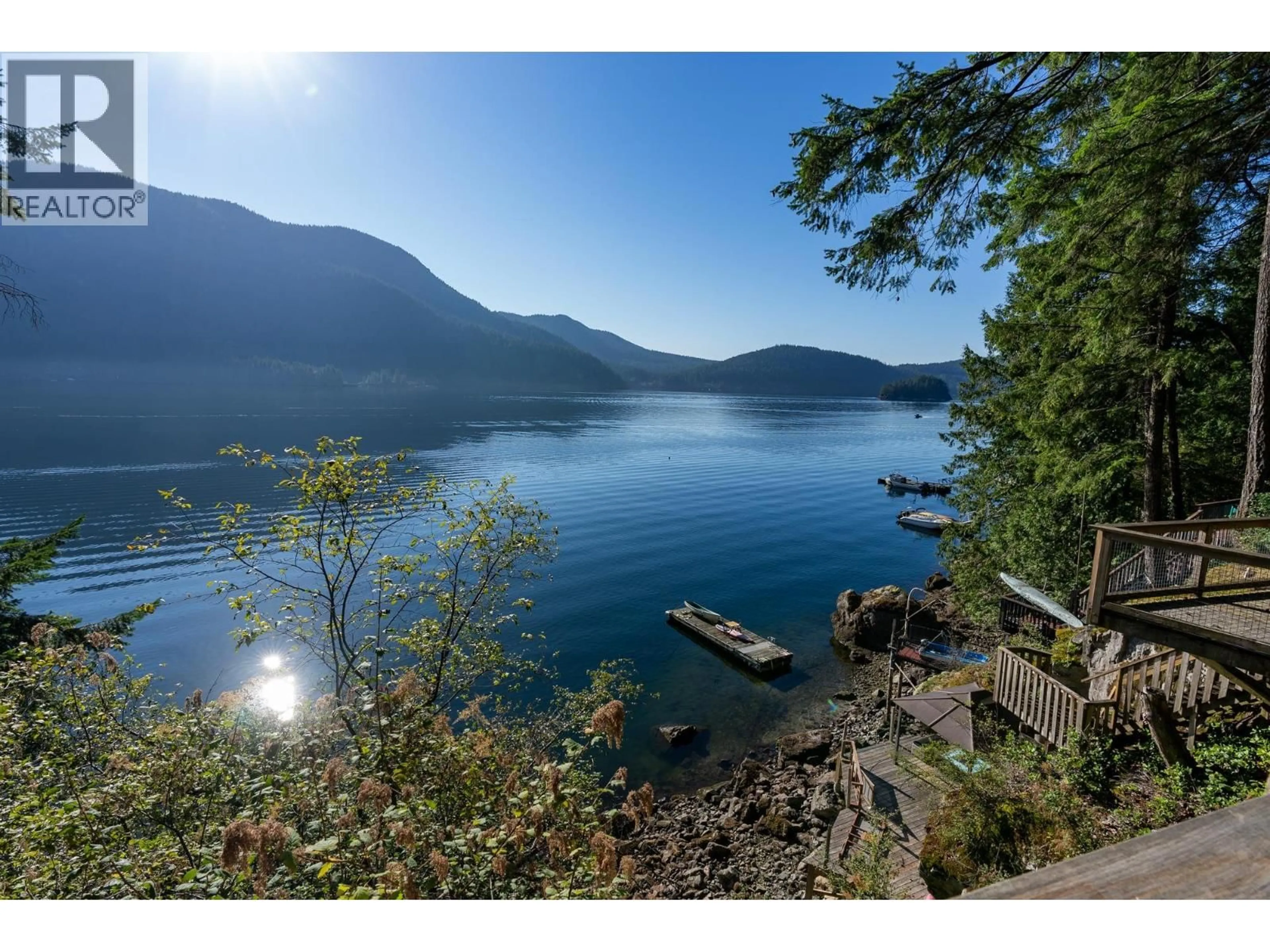 A pic from outside/outdoor area/front of a property/back of a property/a pic from drone, water/lake/river/ocean view for 316 SASAMAT LANE, North Vancouver British Columbia V7G2S4