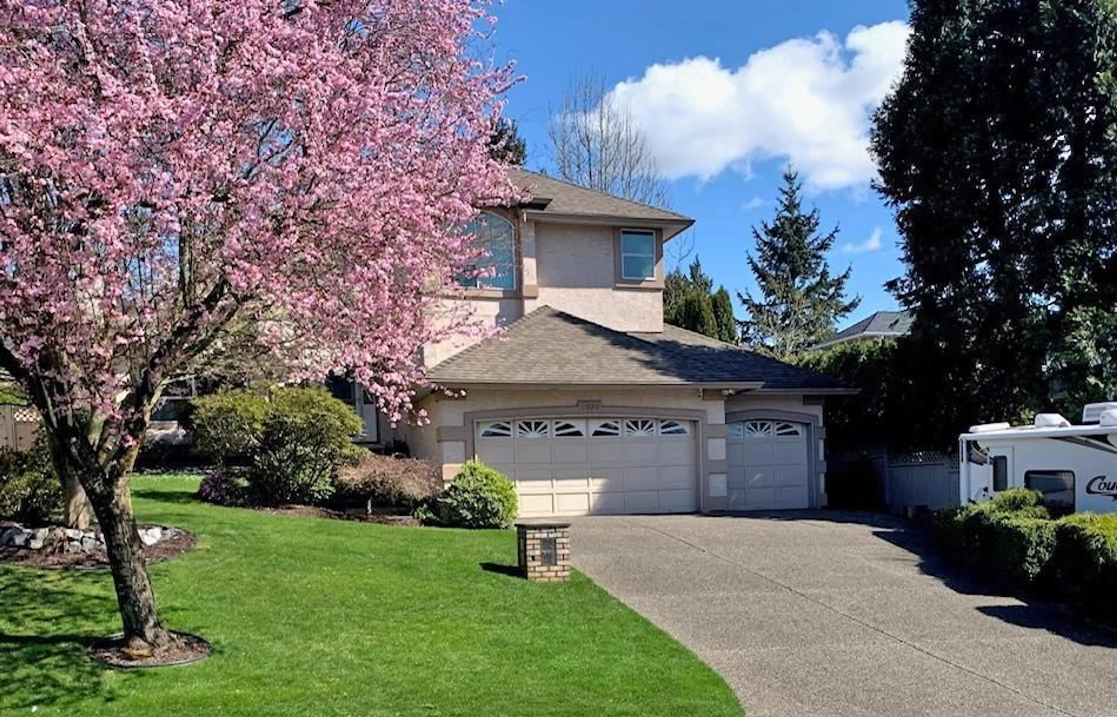 Unknown for 8030 153A STREET, Surrey British Columbia V3S7X7
