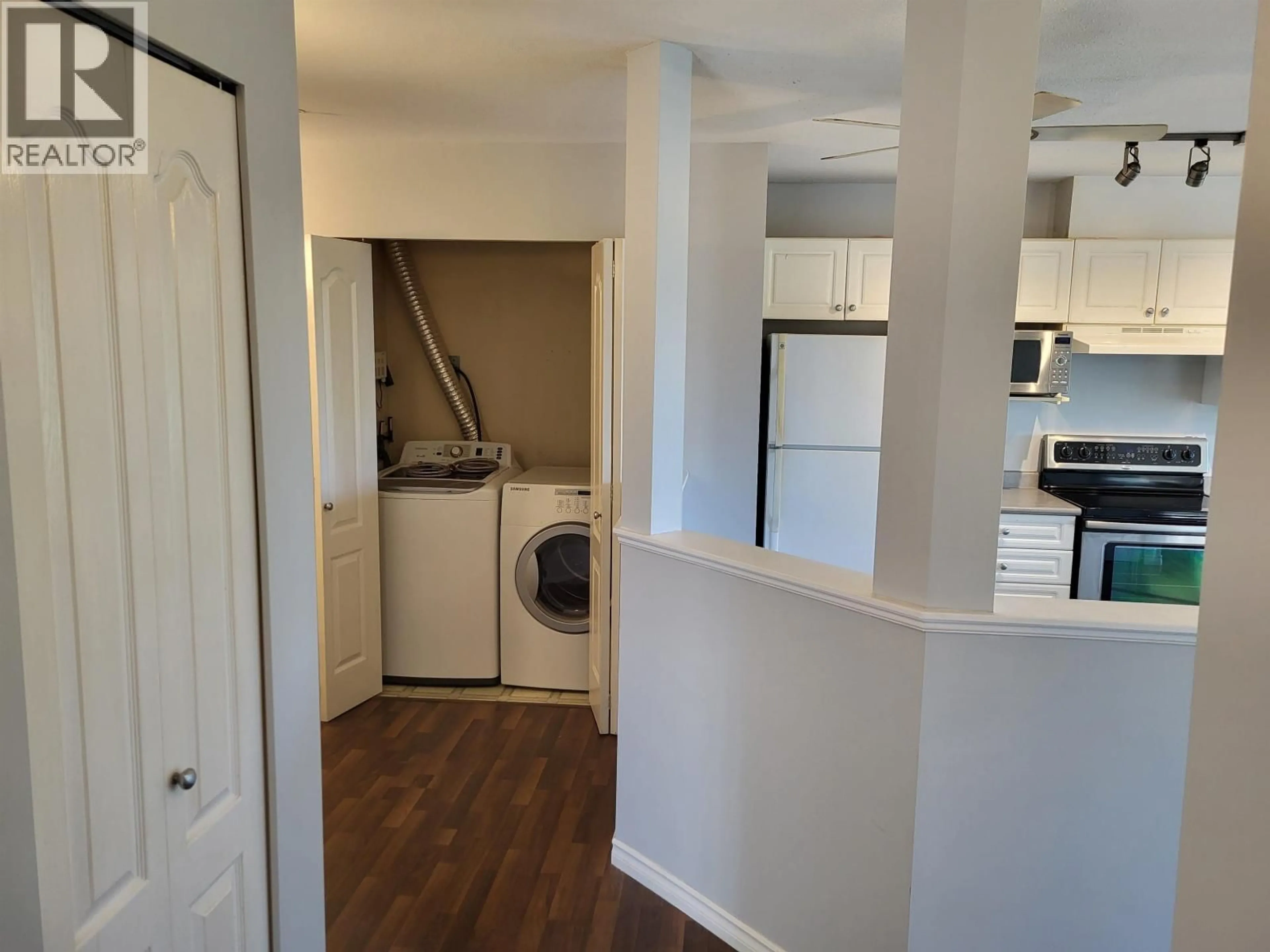 A pic of a room for 505 - 22230 NORTH AVENUE, Maple Ridge British Columbia V2X2L5